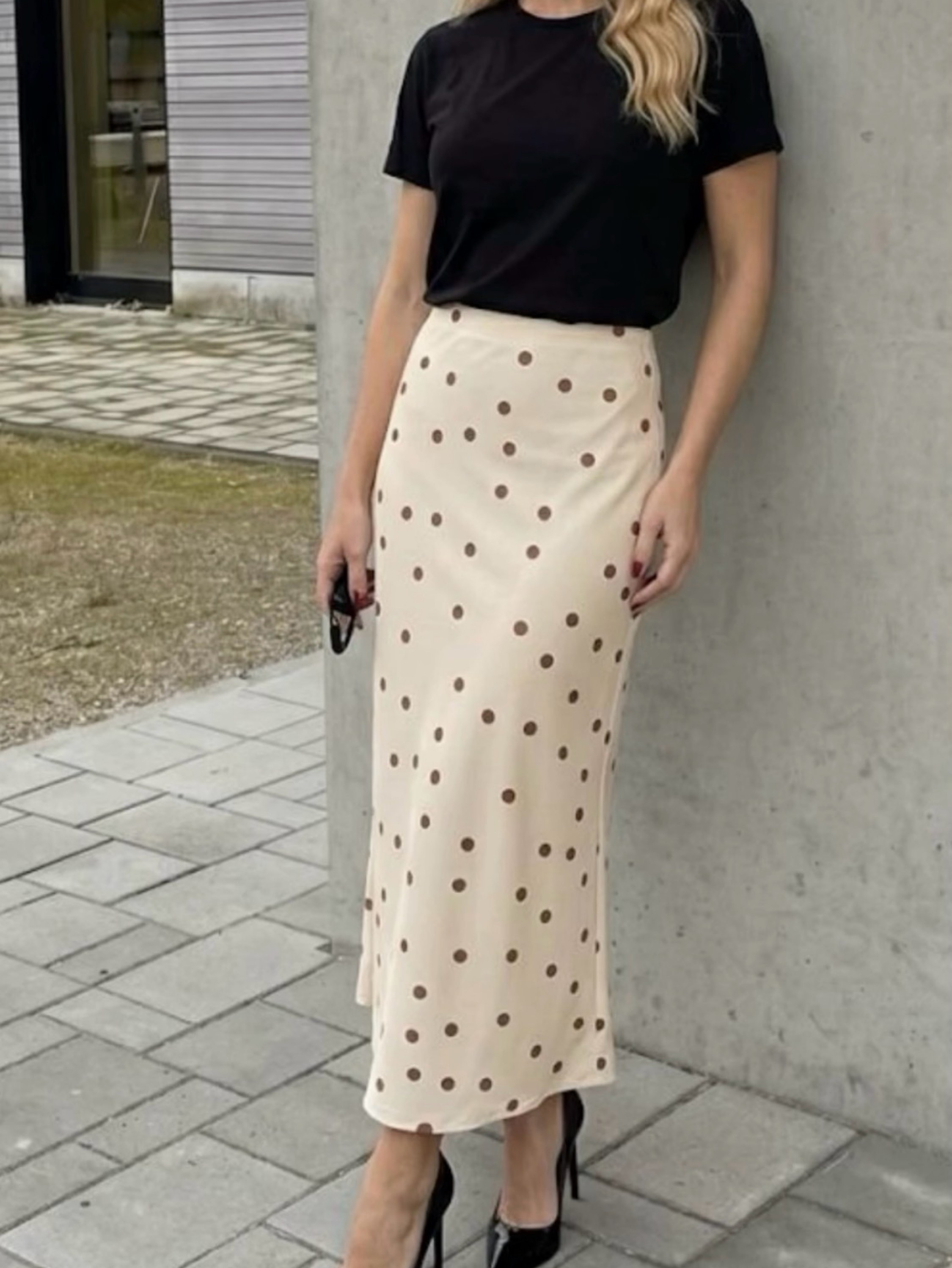 Saia  midi poa