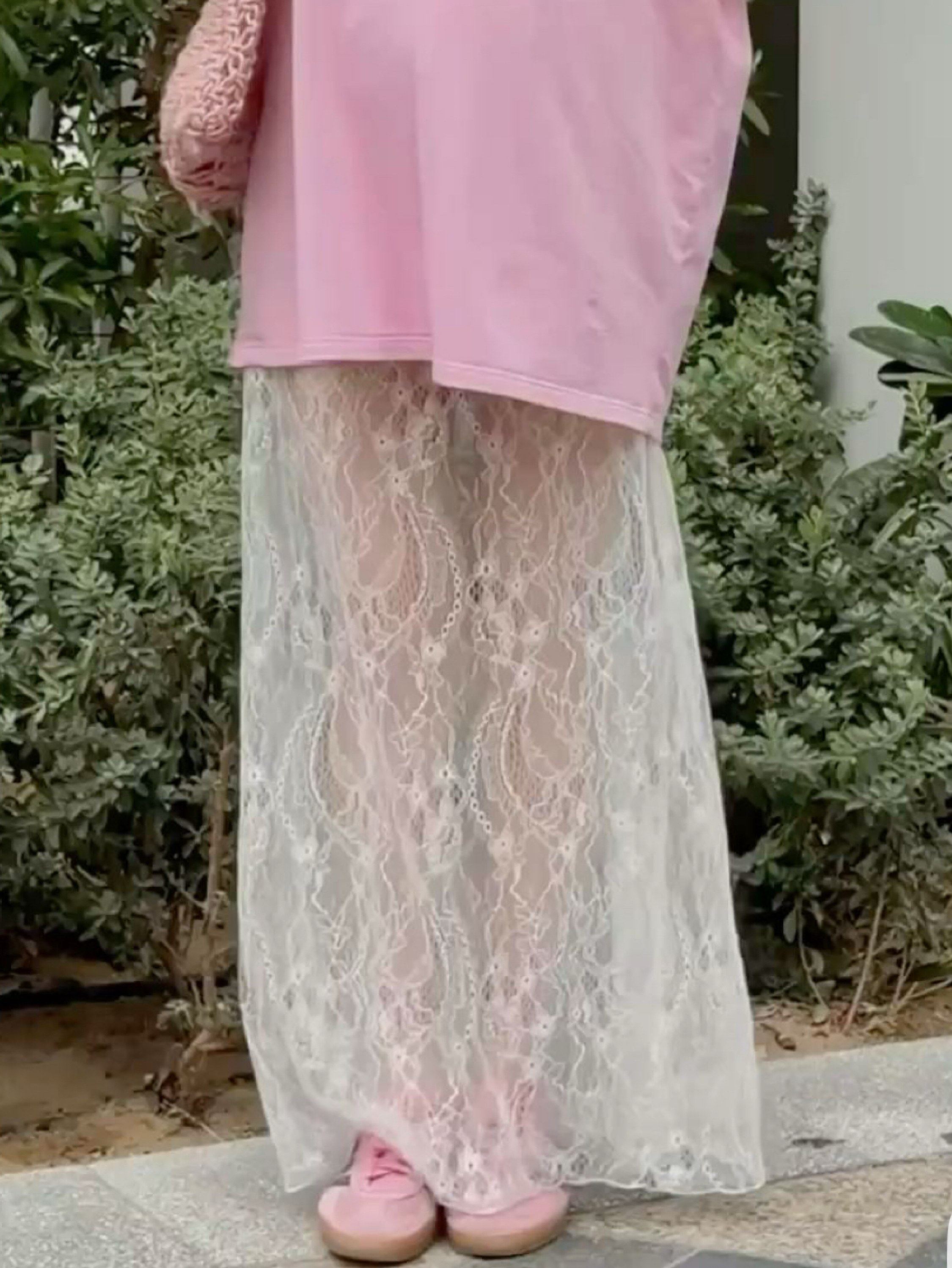 Saia renda  midi