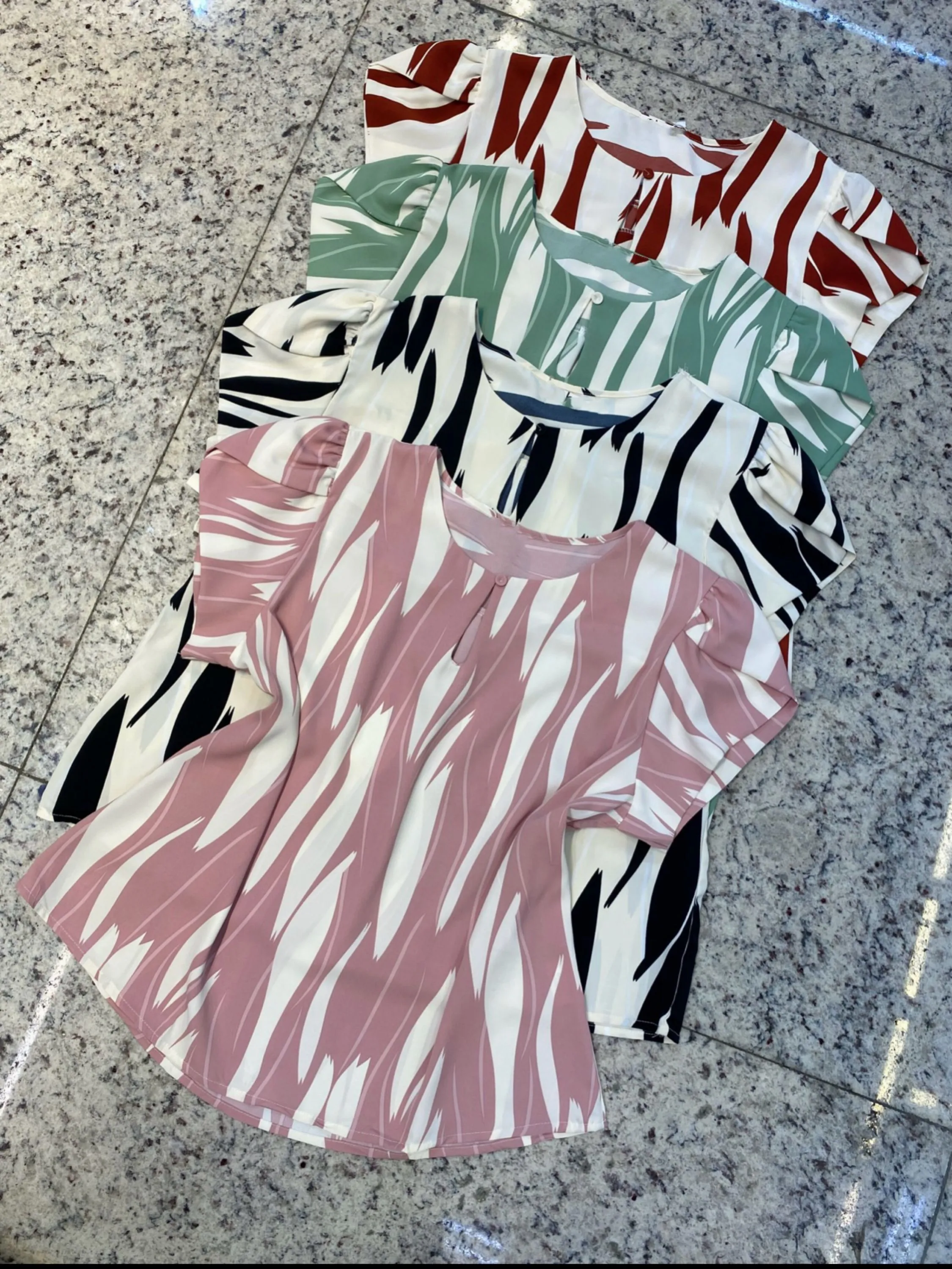 Plus blusas manga curta wei060708