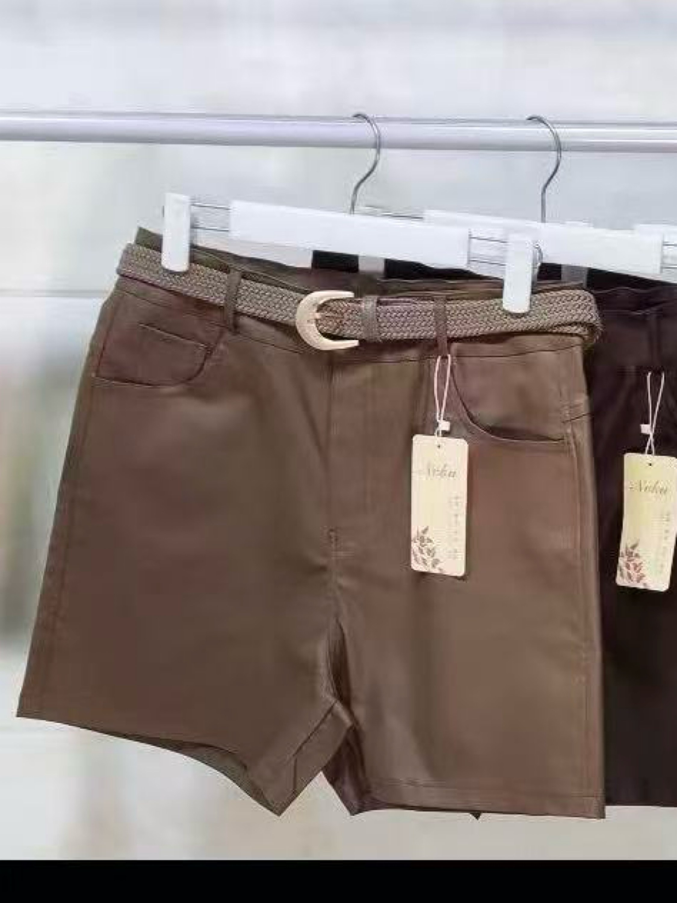 Short. resinada com elastano com cinto. wei060708