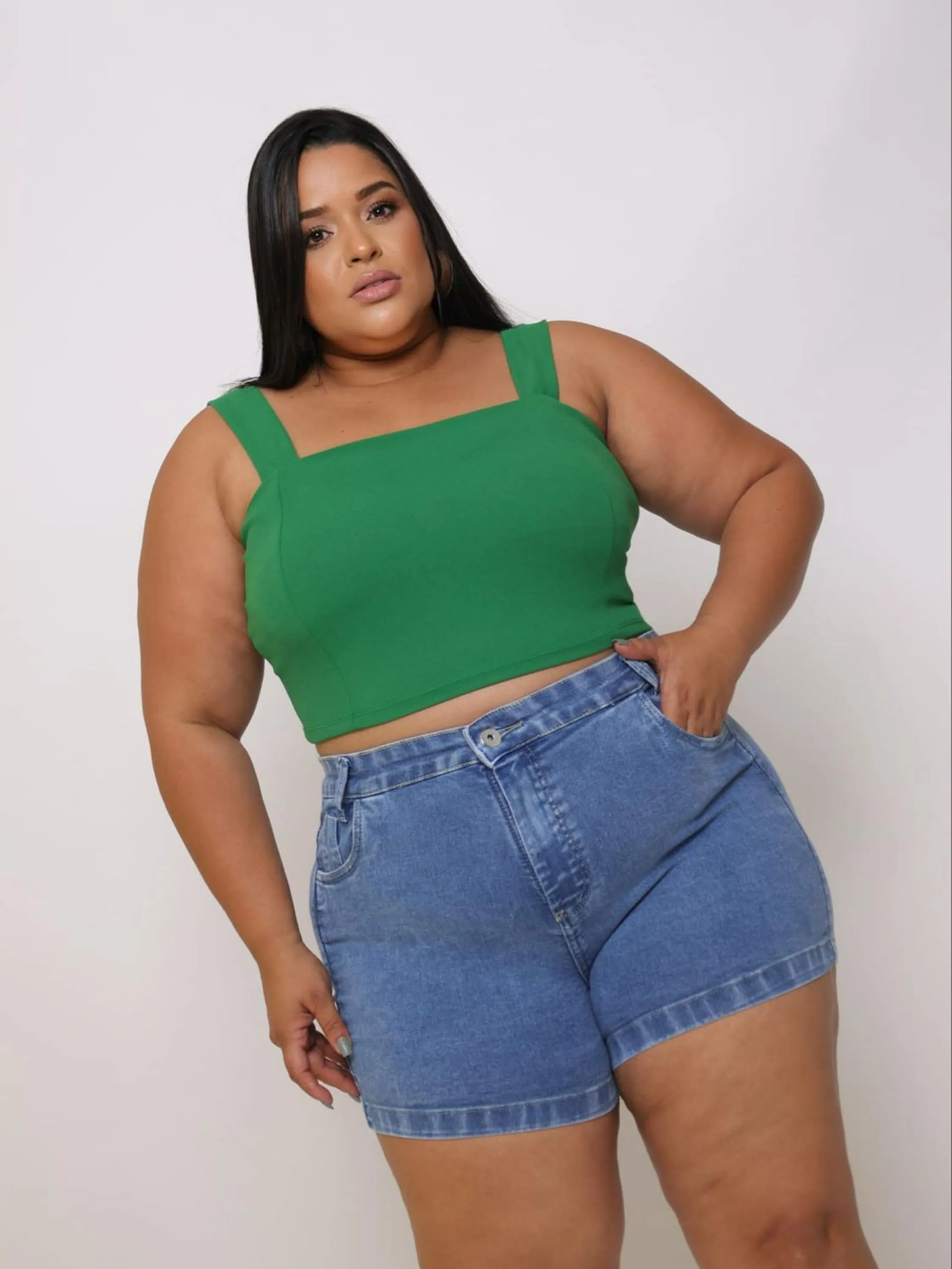 Short jeans plus size