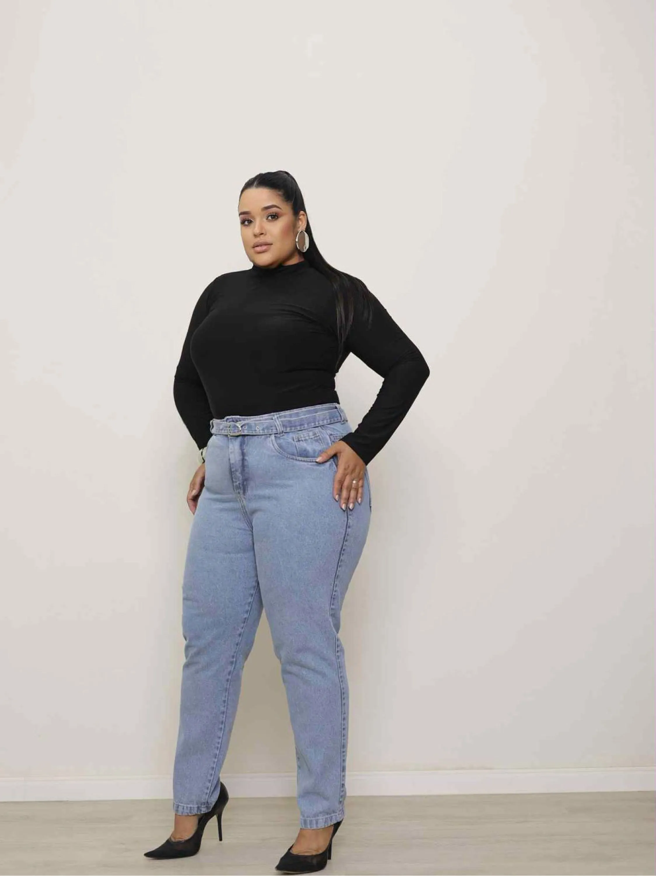 Calça mom jeans sem laicra
