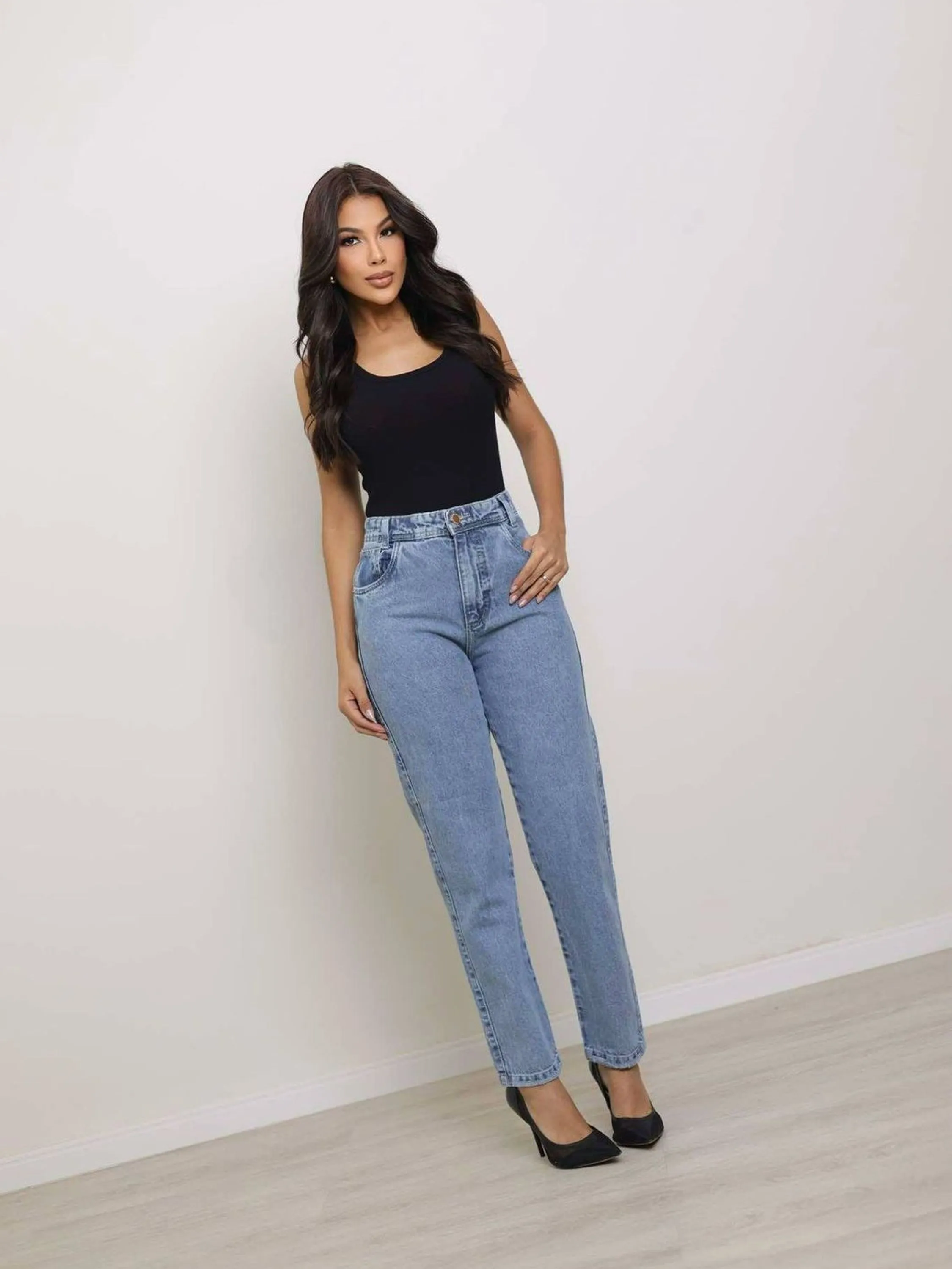 Calca mom jeans