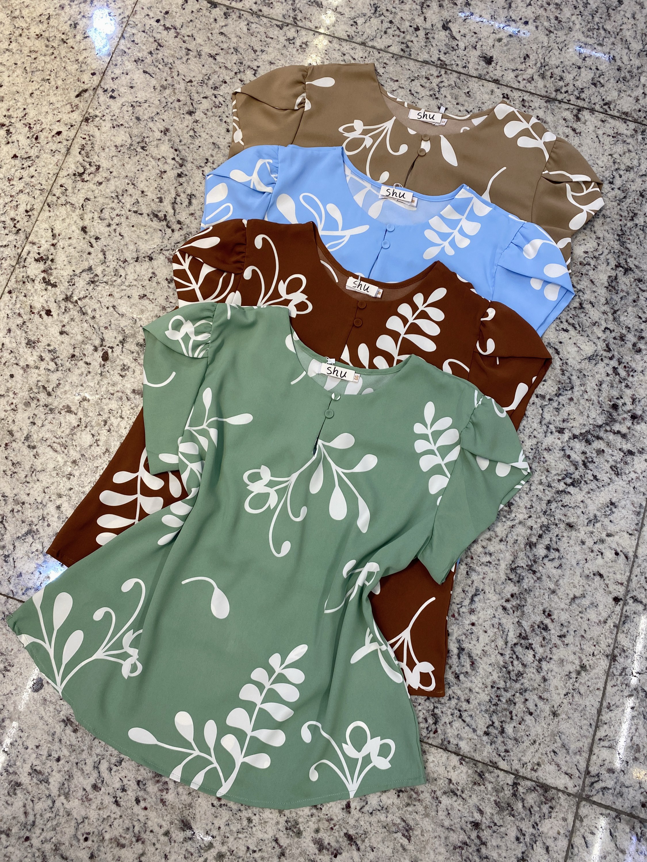 blusa estampada manga curta shu loja