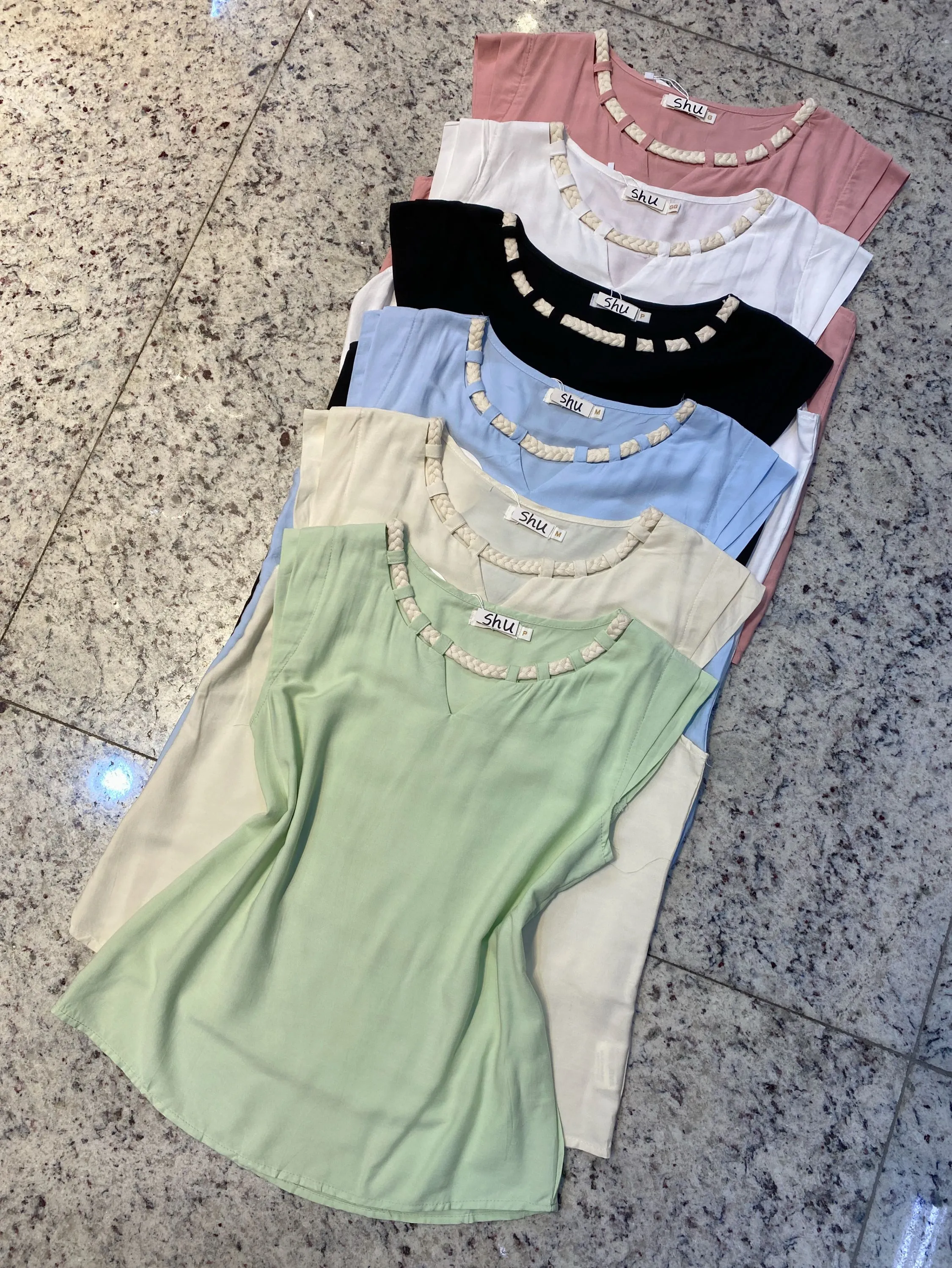 blusa lisa manga curta shu loja