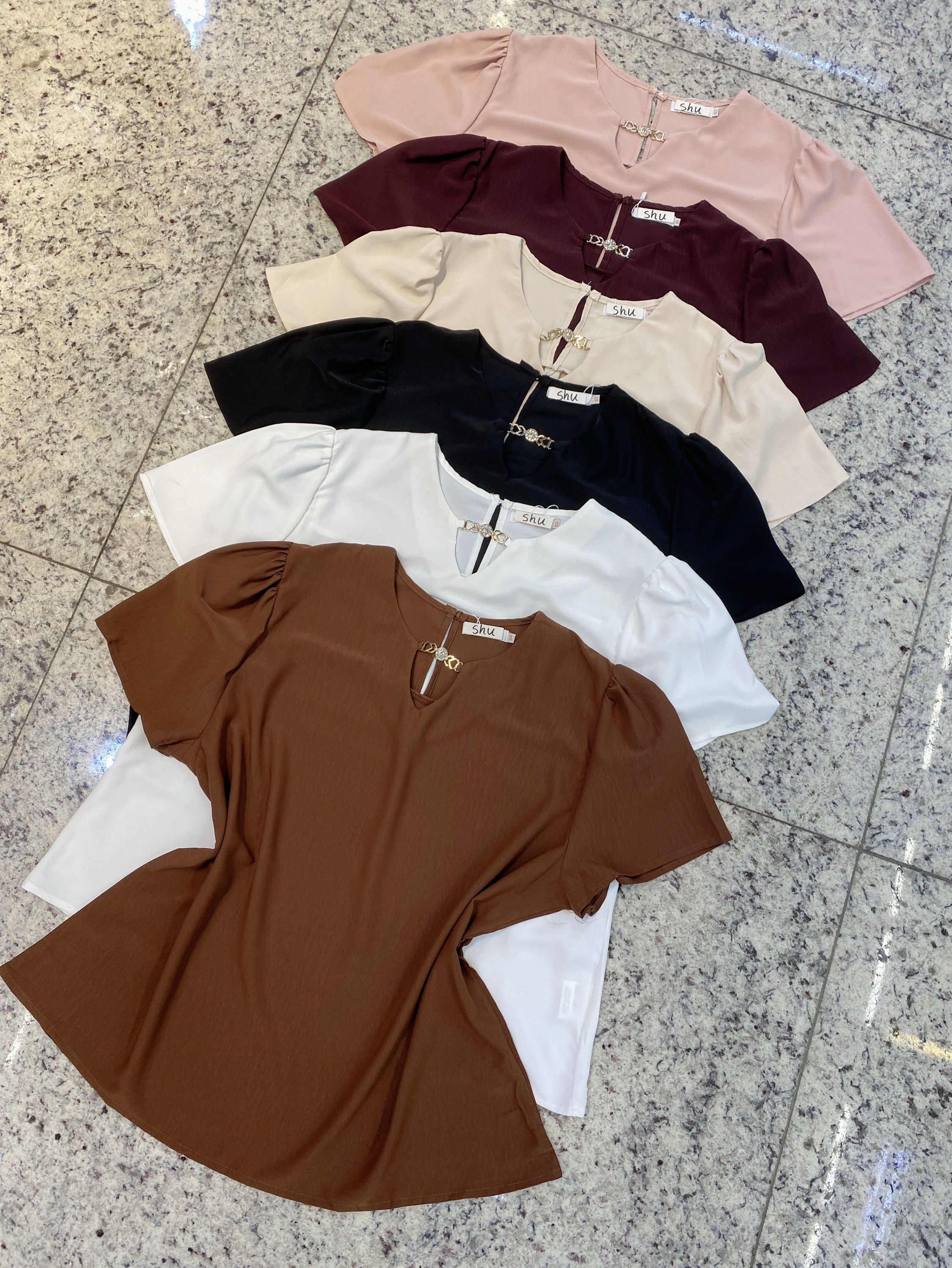 plus size blusa lisa manga curta shu loja