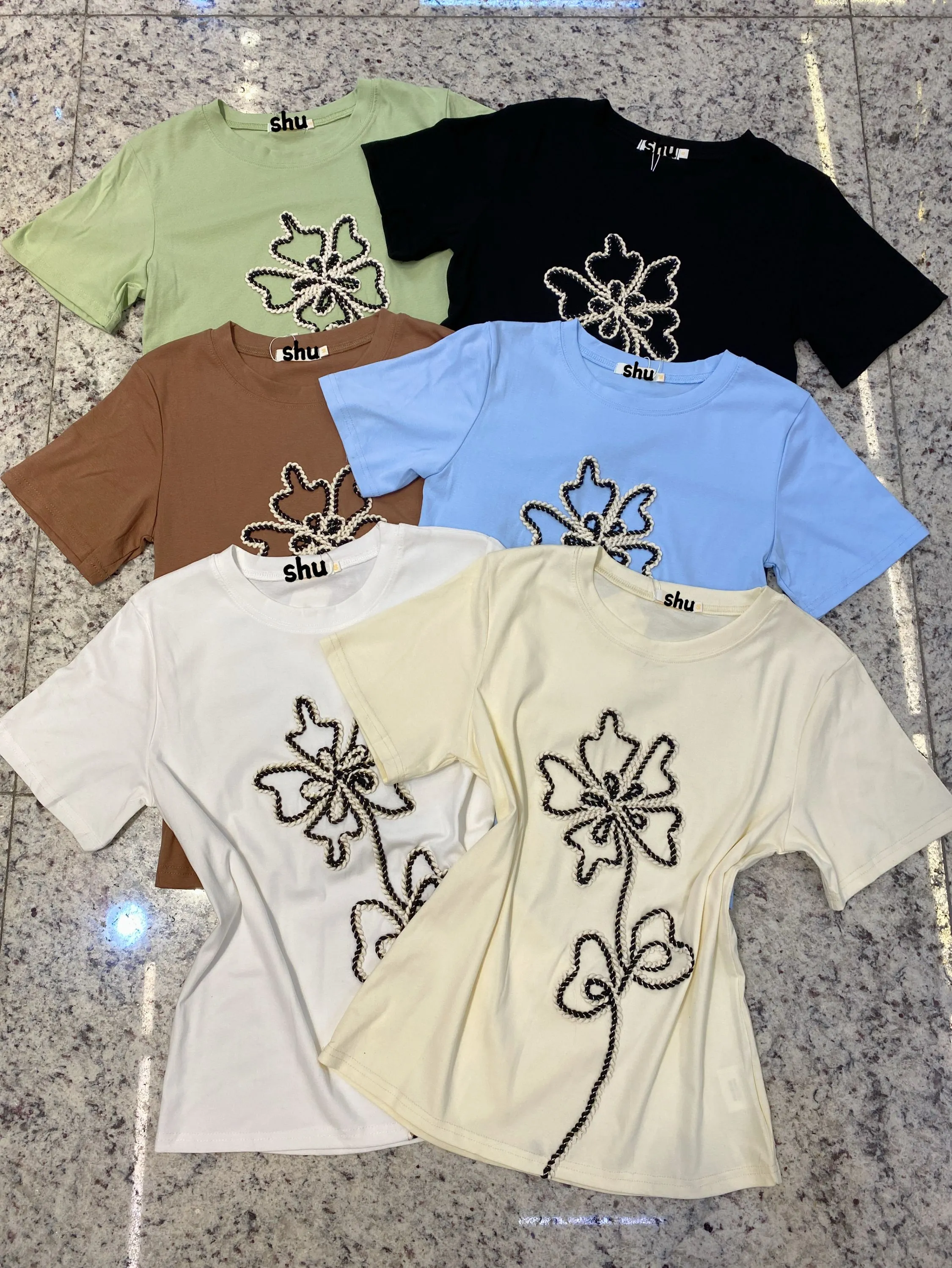 T-shirt manga curta shu loja