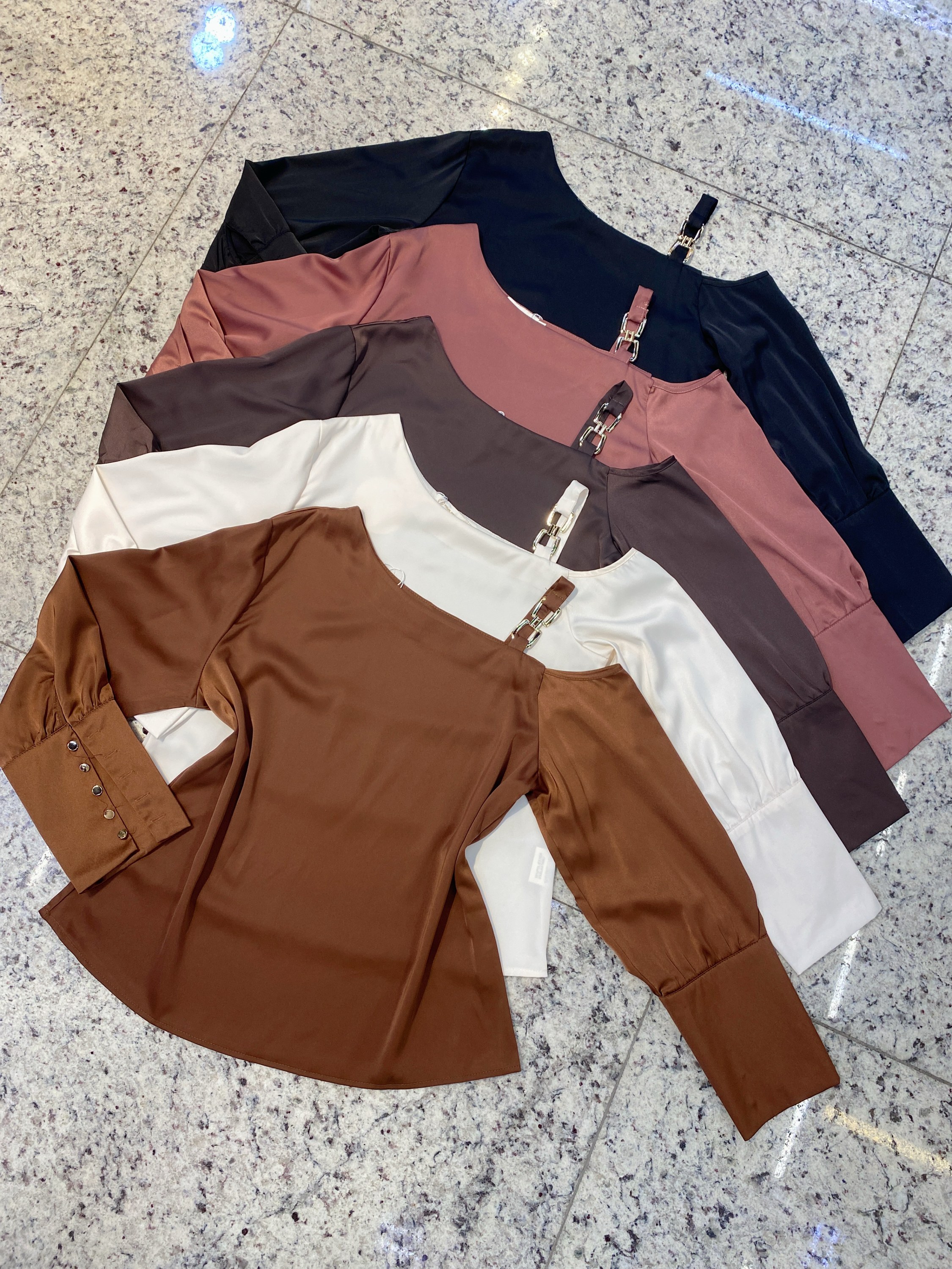 blusa lisa manga longa shu loja