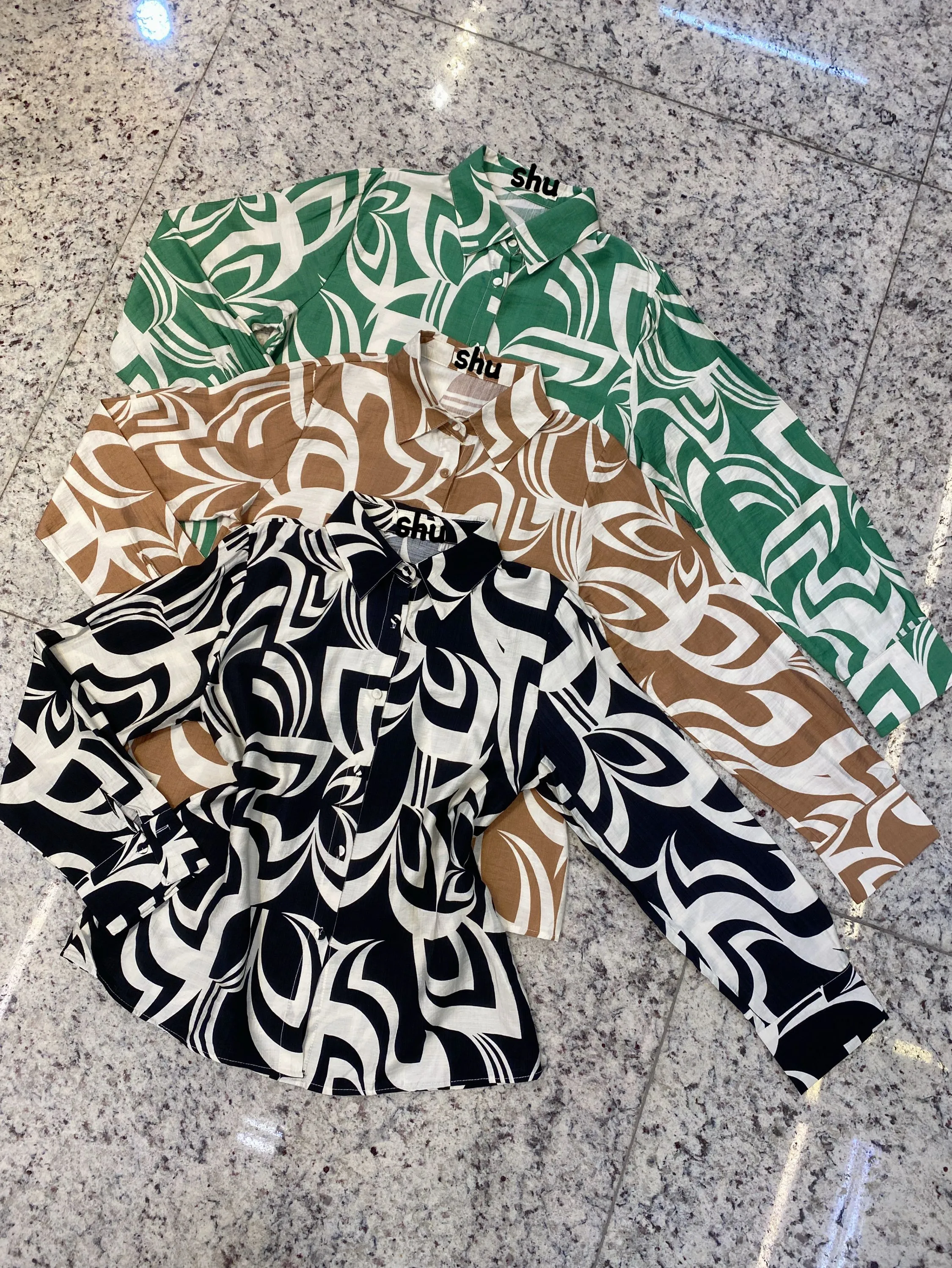 camisa estampada manga cumprida shu loja