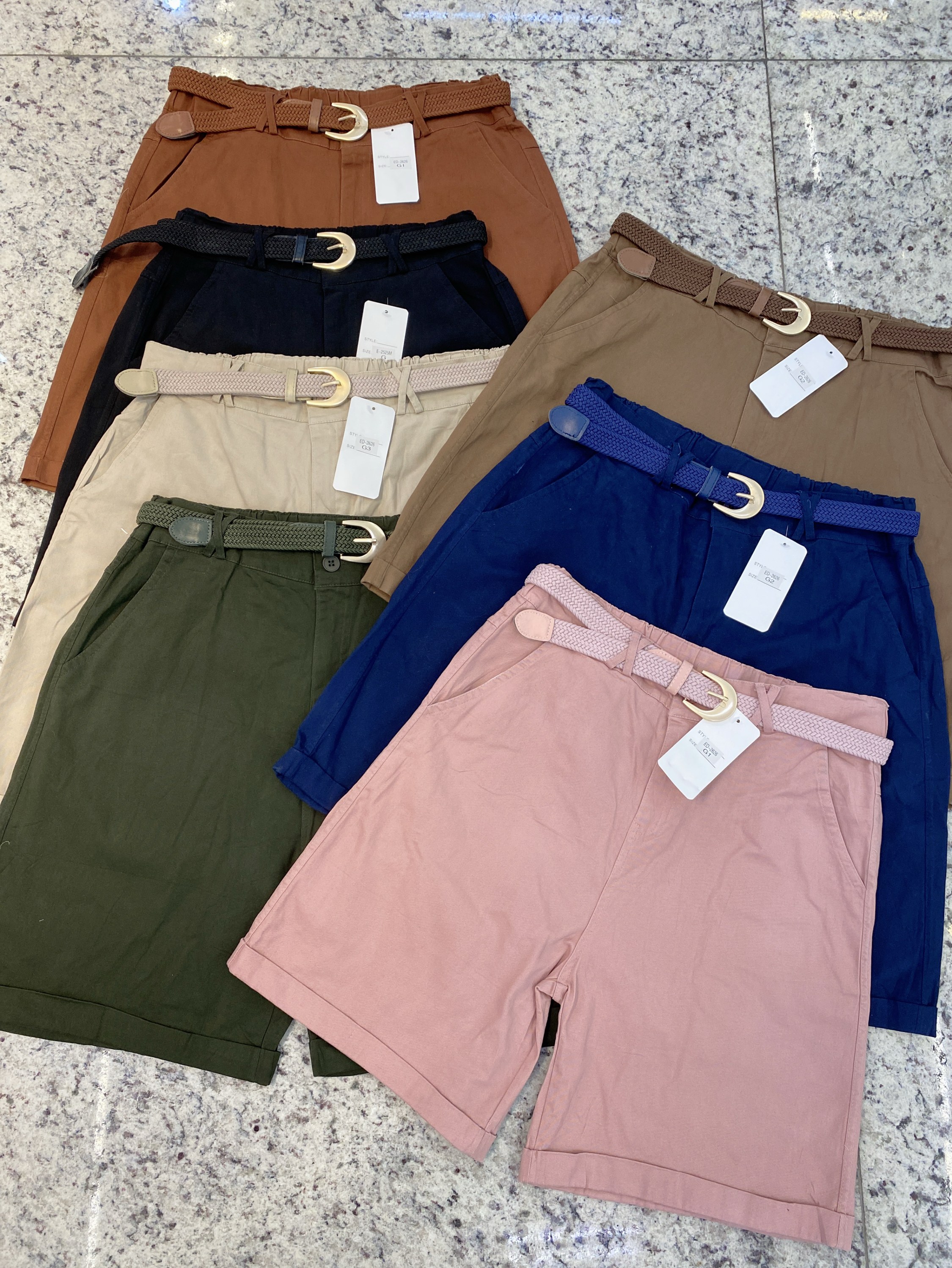 bermuda de plus sarja com elastano com cinto shu loja