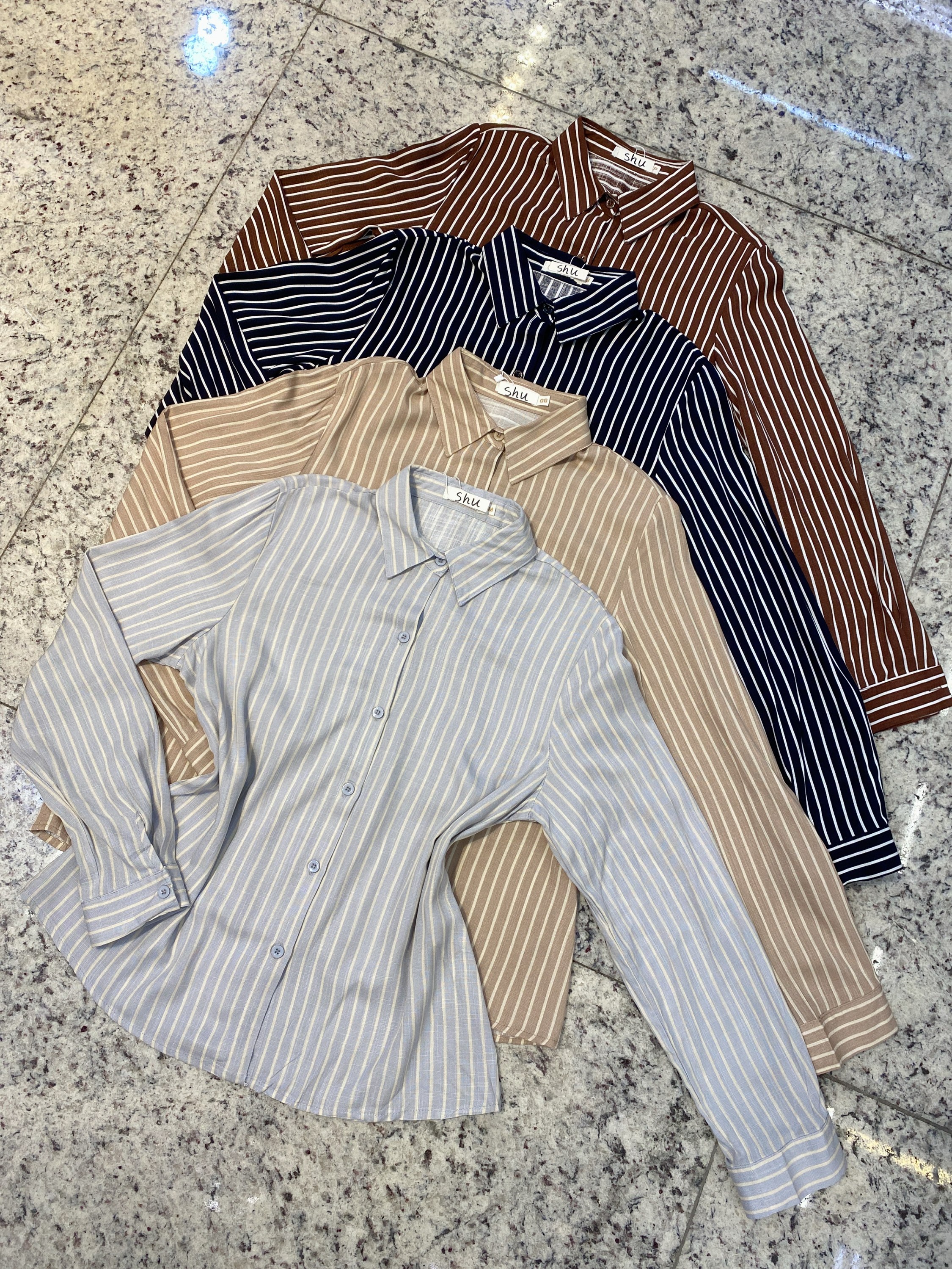 camisa de listra manga longa shu loja