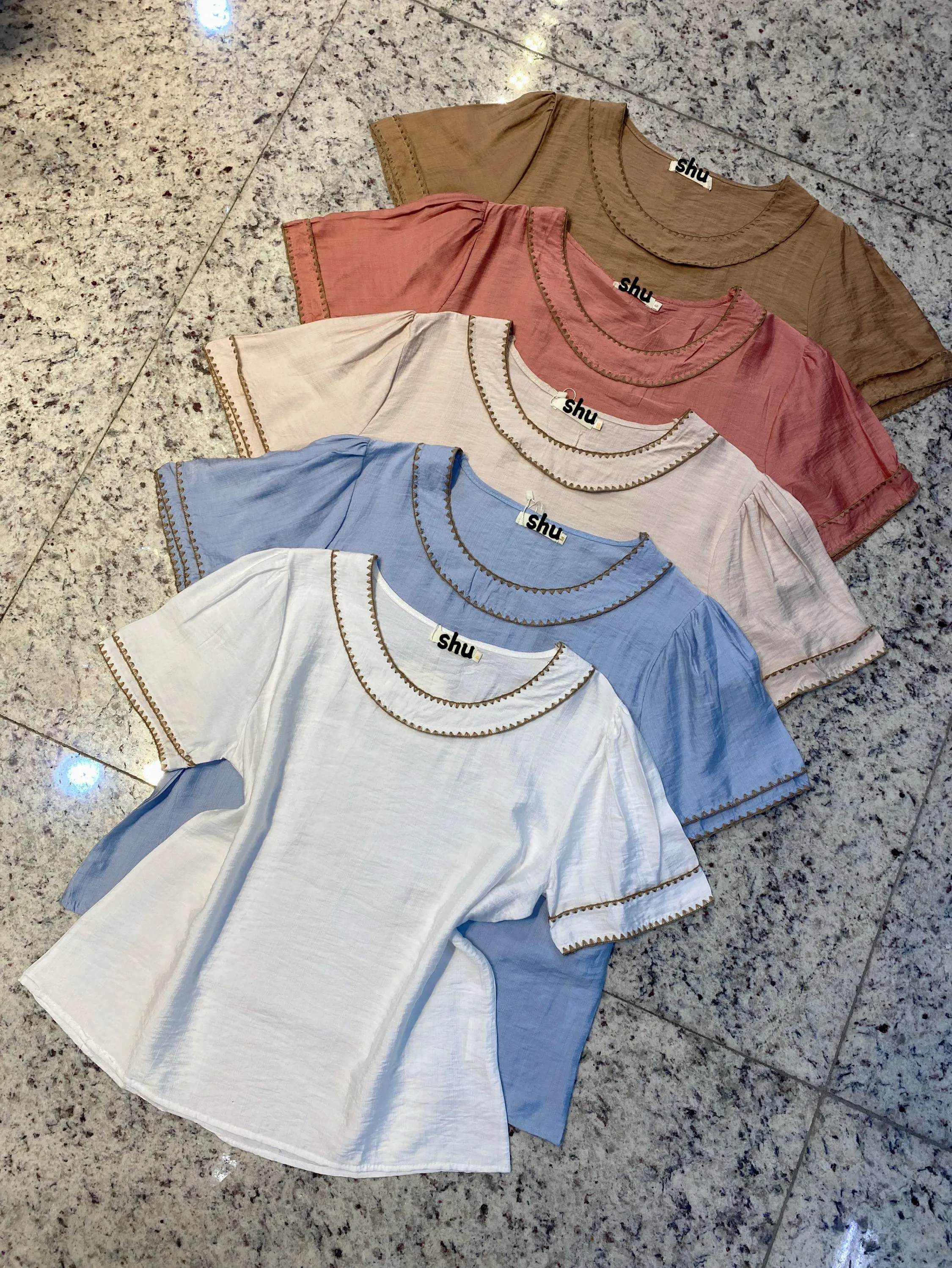 blusa lisa manga curta shu loja
