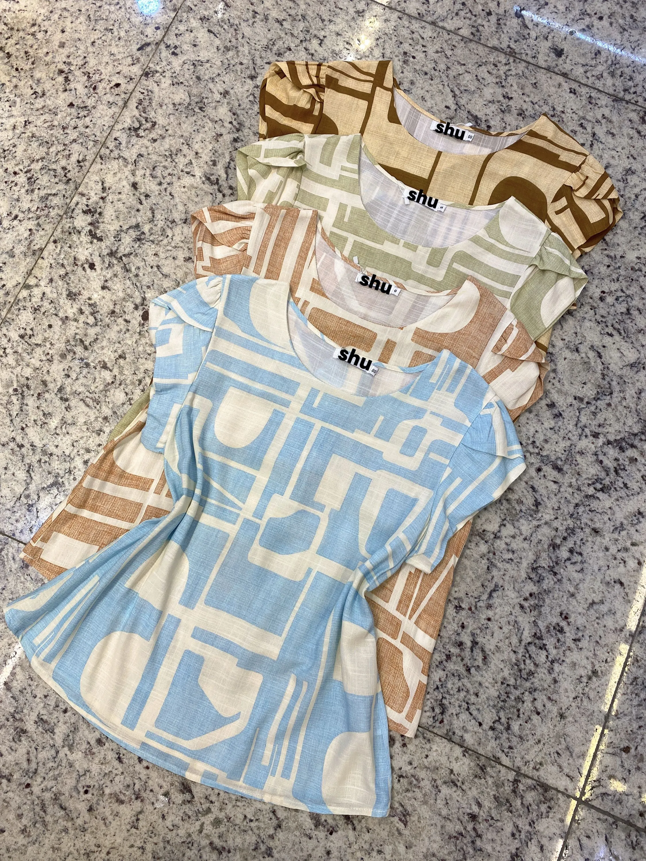 blusa estampada manga curta shu loja