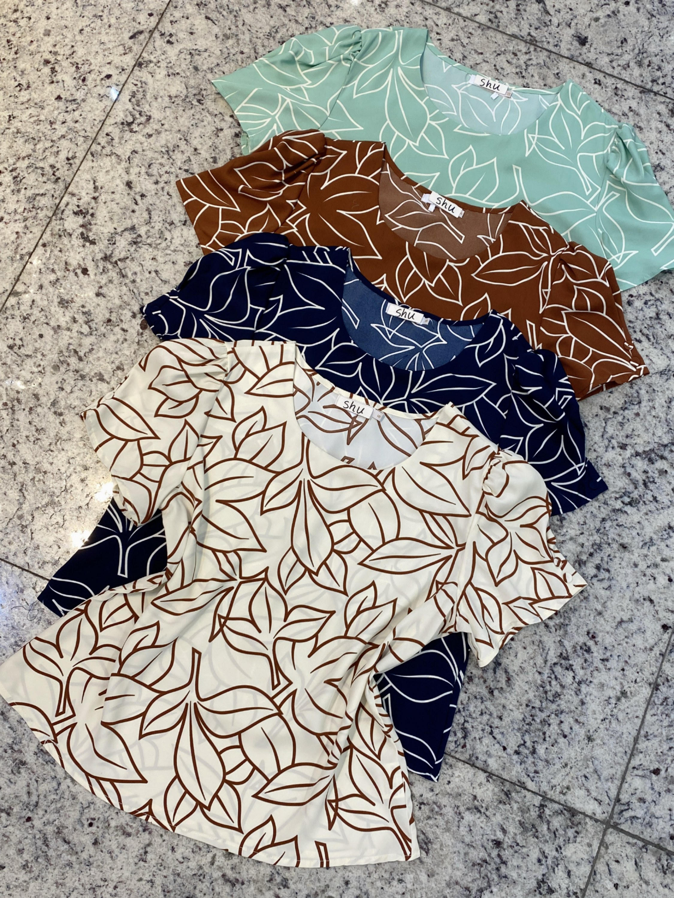 blusa estampada manga curta shu loja