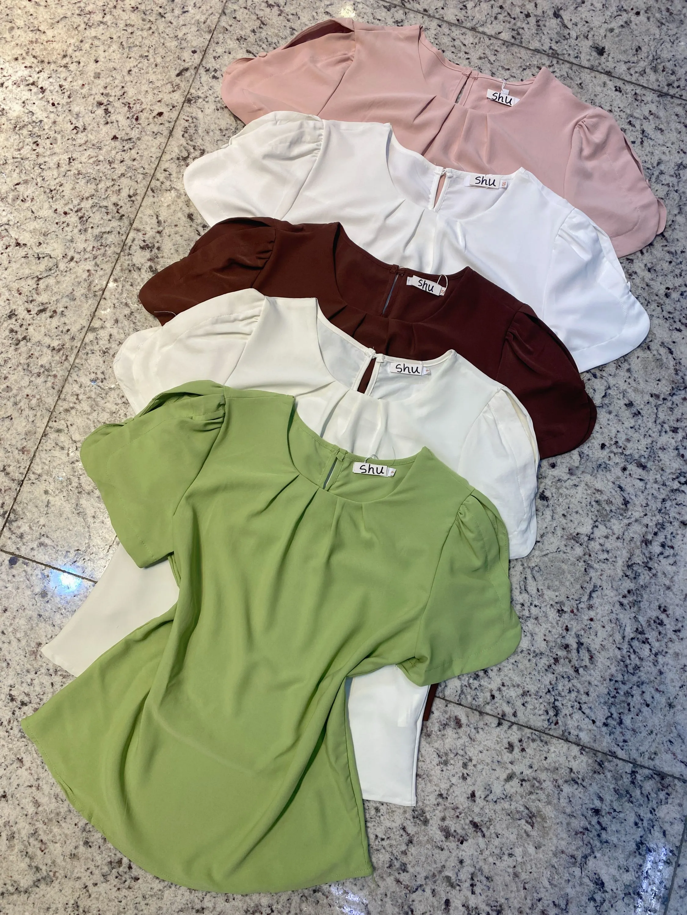 blusa lisa manga curta shu loja