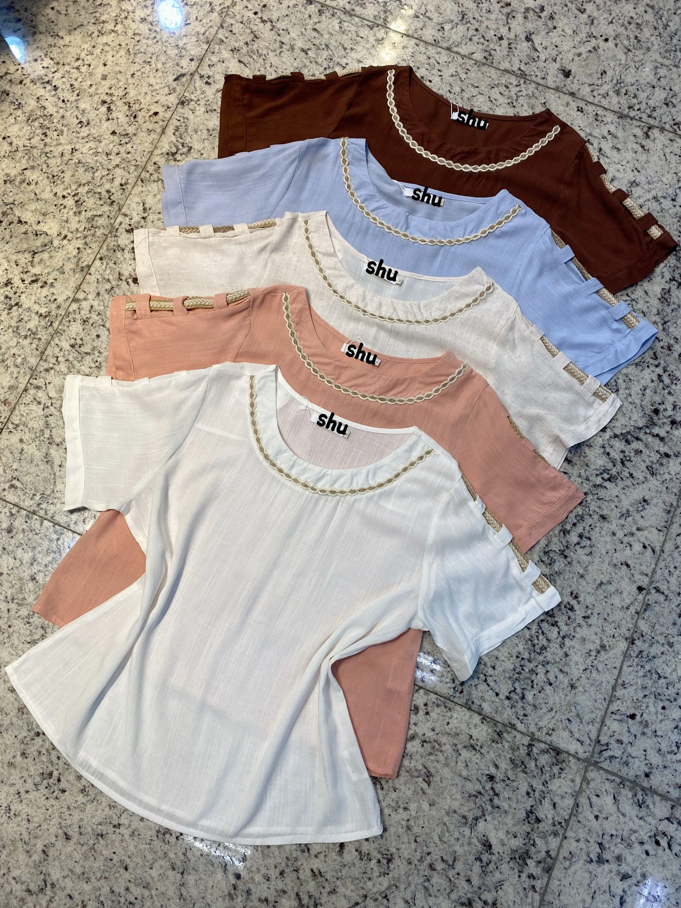 blusa lisa manga curta shu loja