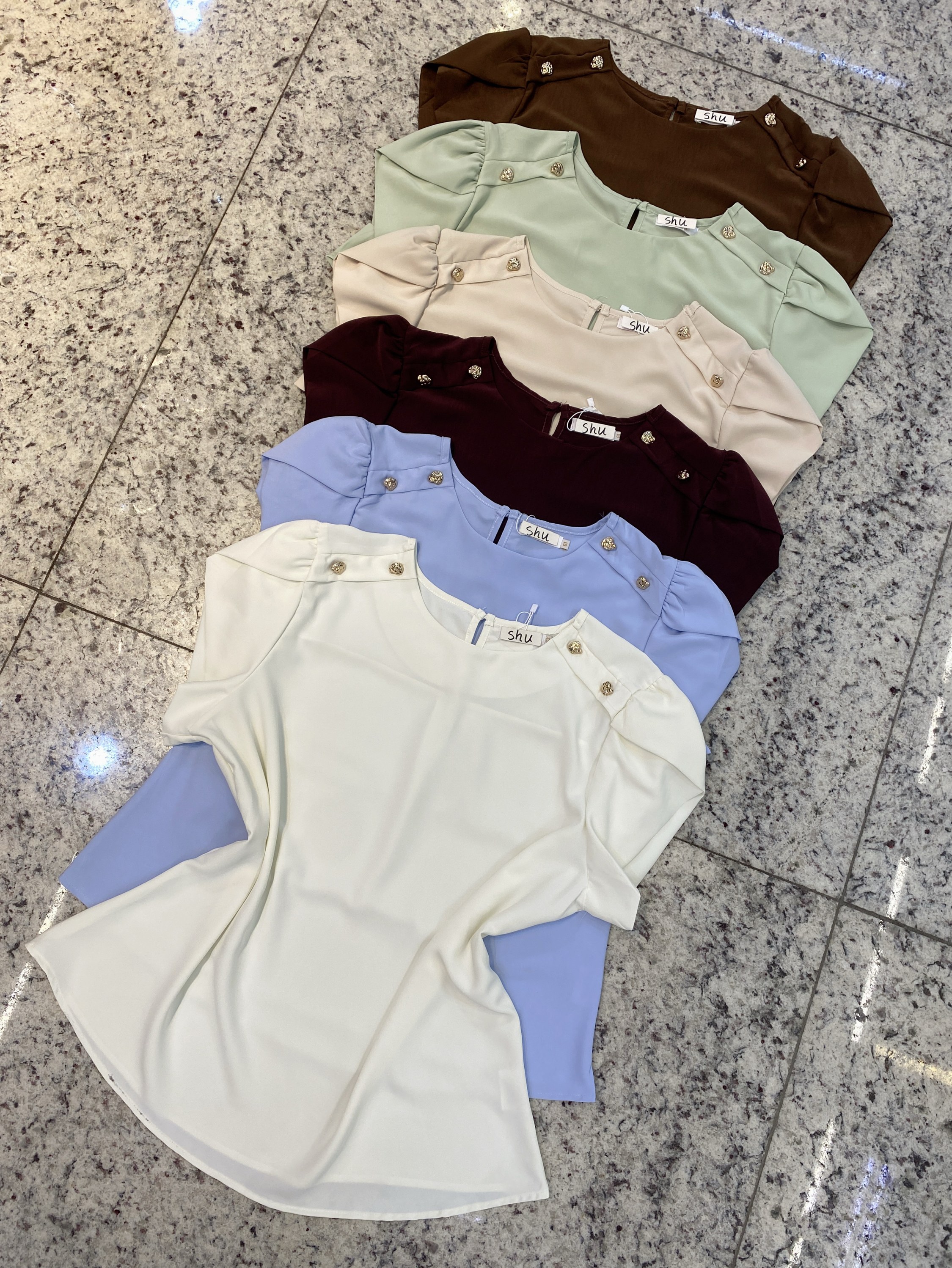 plus size blusa lisa manga curta shu loja