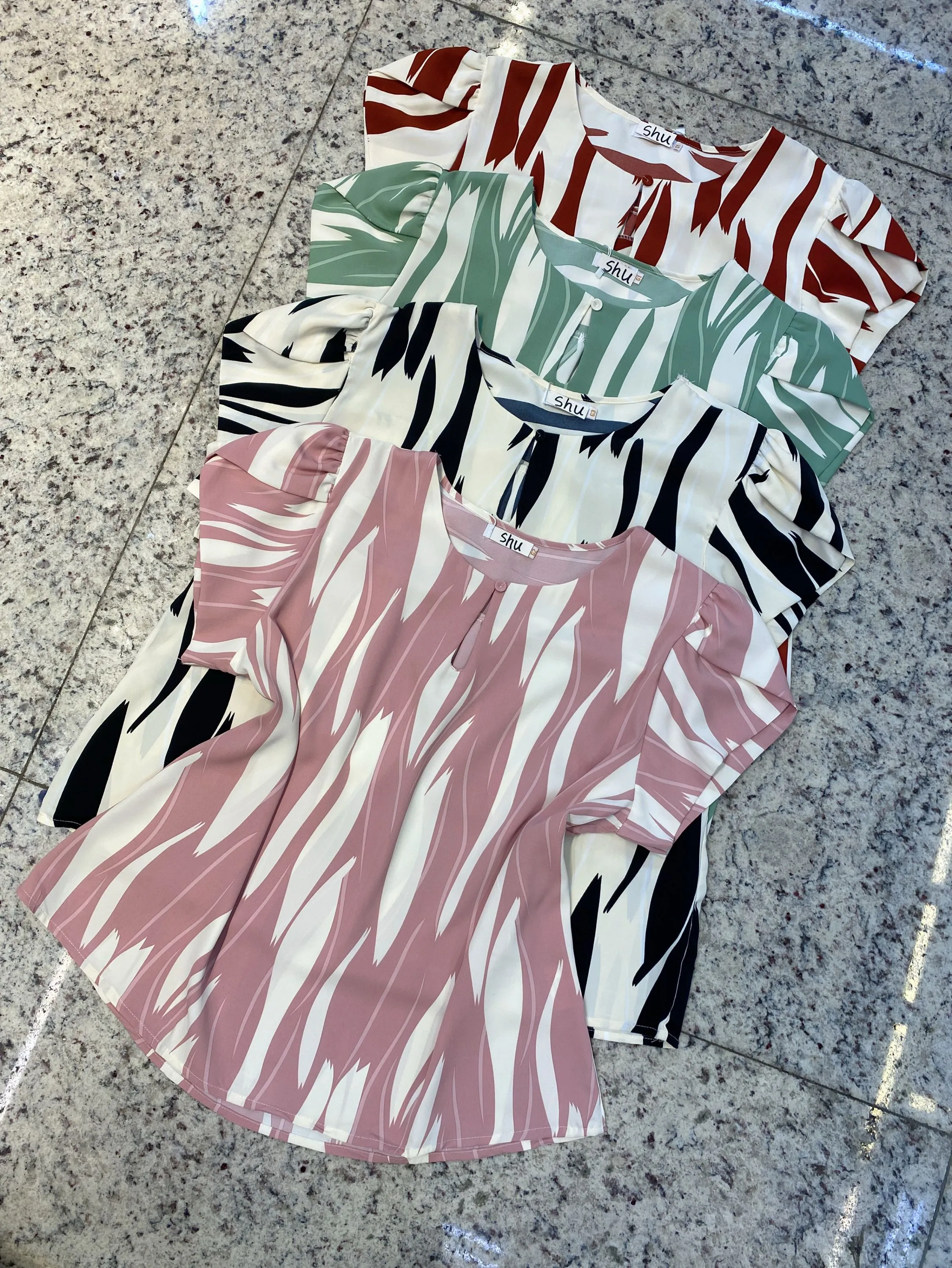 plus size estampado manga curta shu loja