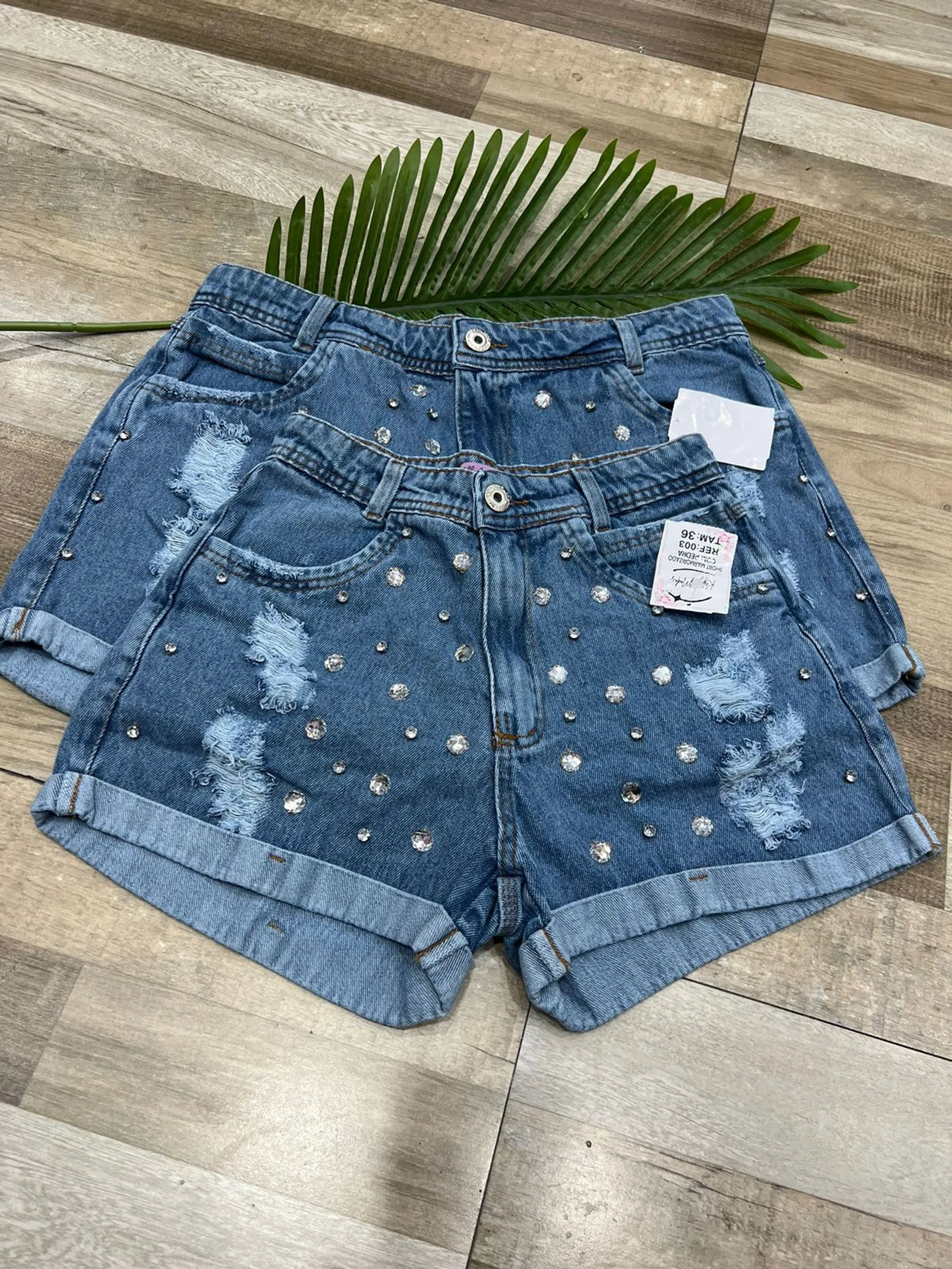 Short Jeans Feminina