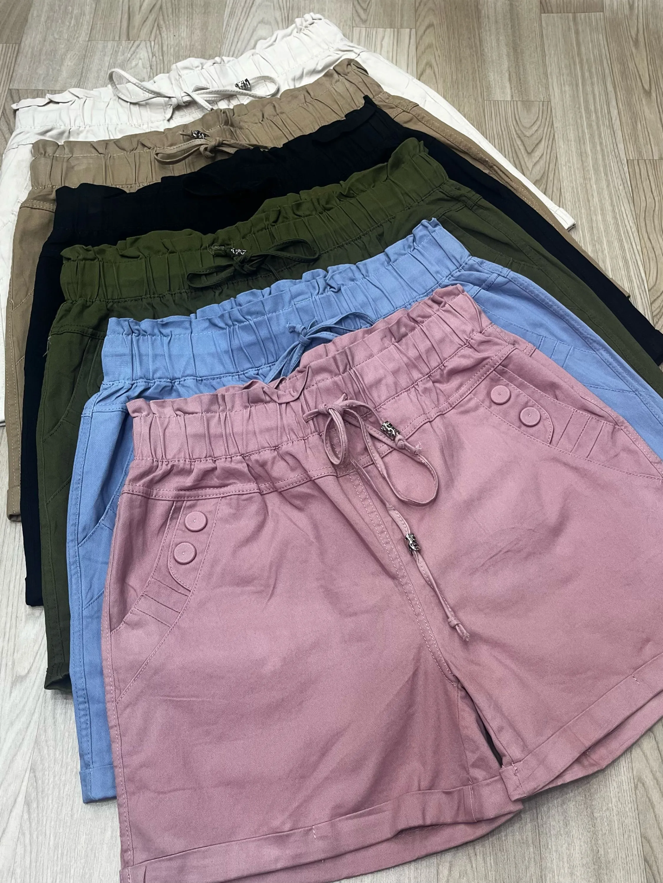 Shorts sarja com elastano