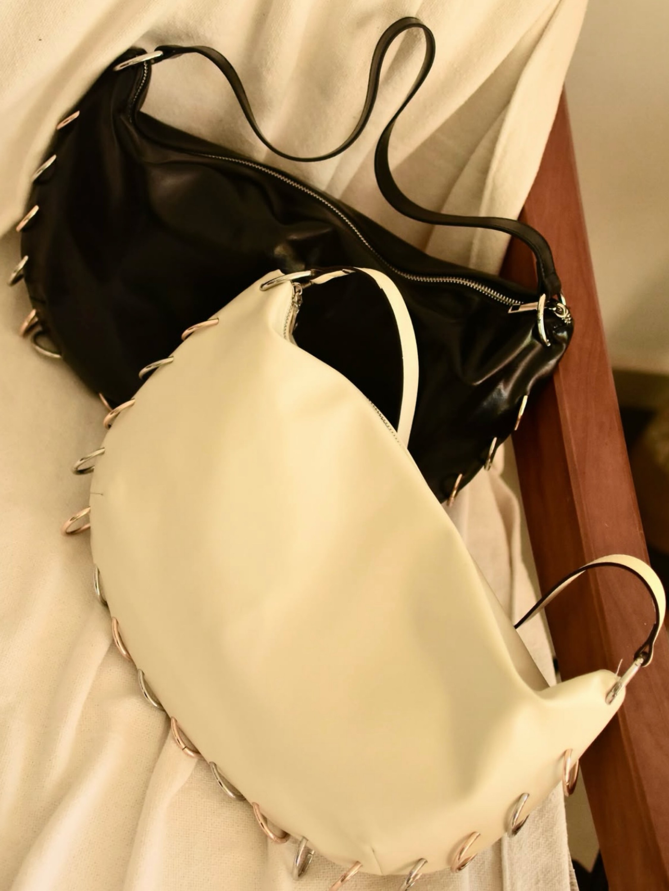 Bolsa feminina F111