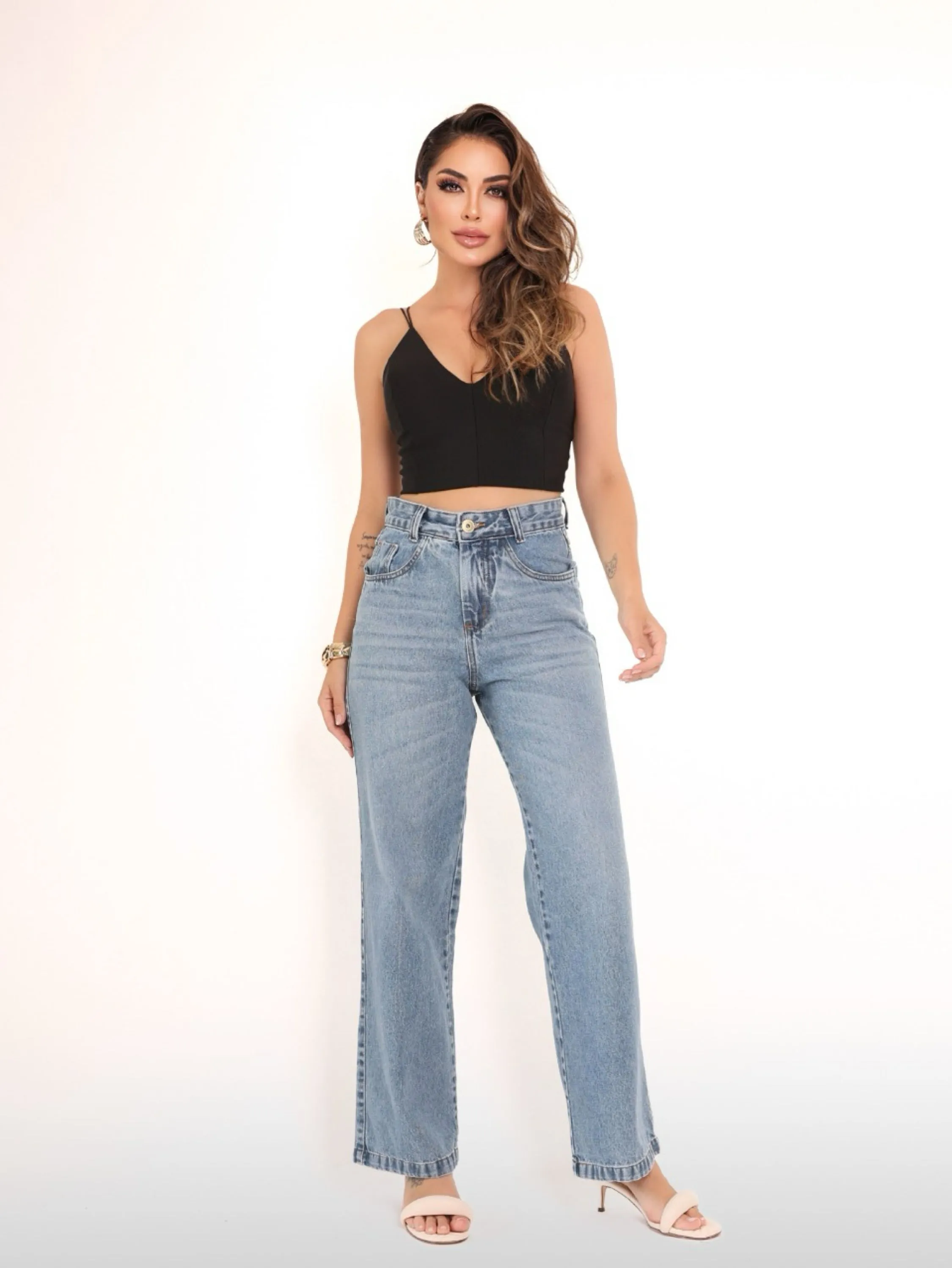 Calça wide leg com riscos esbranquiçados feminina nova 2025