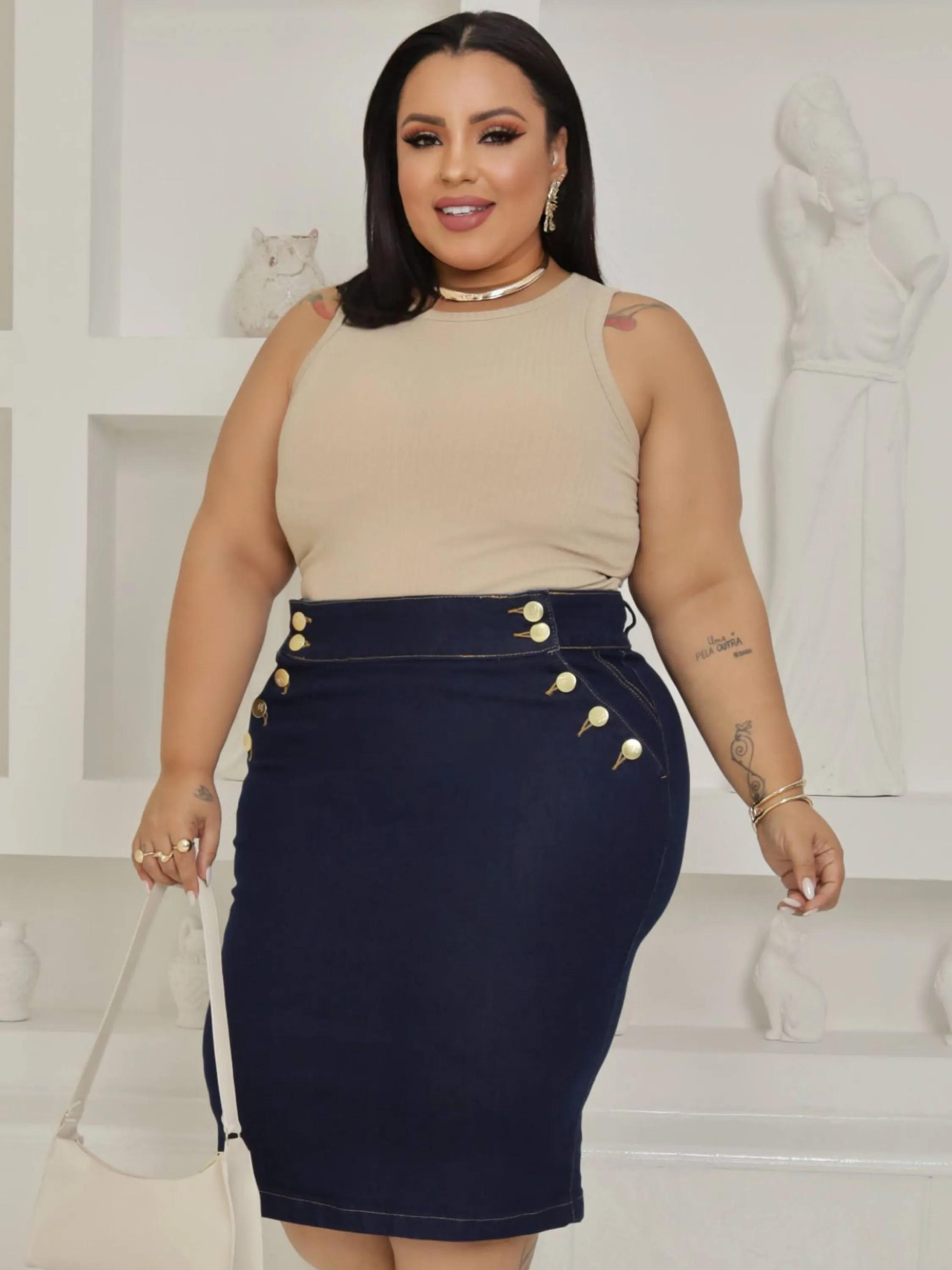 Saia 10 Botões Plus Size