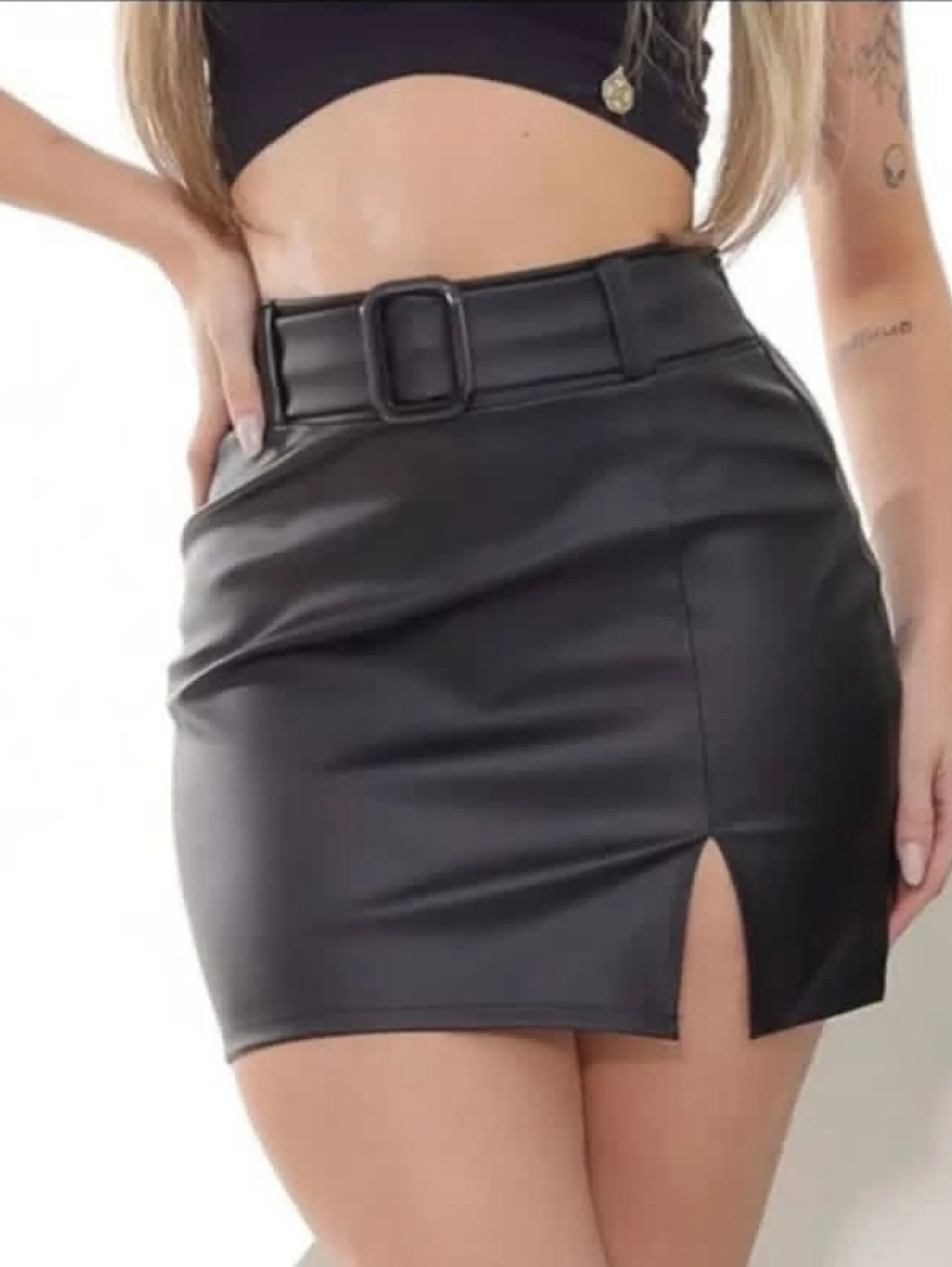 Saia couro