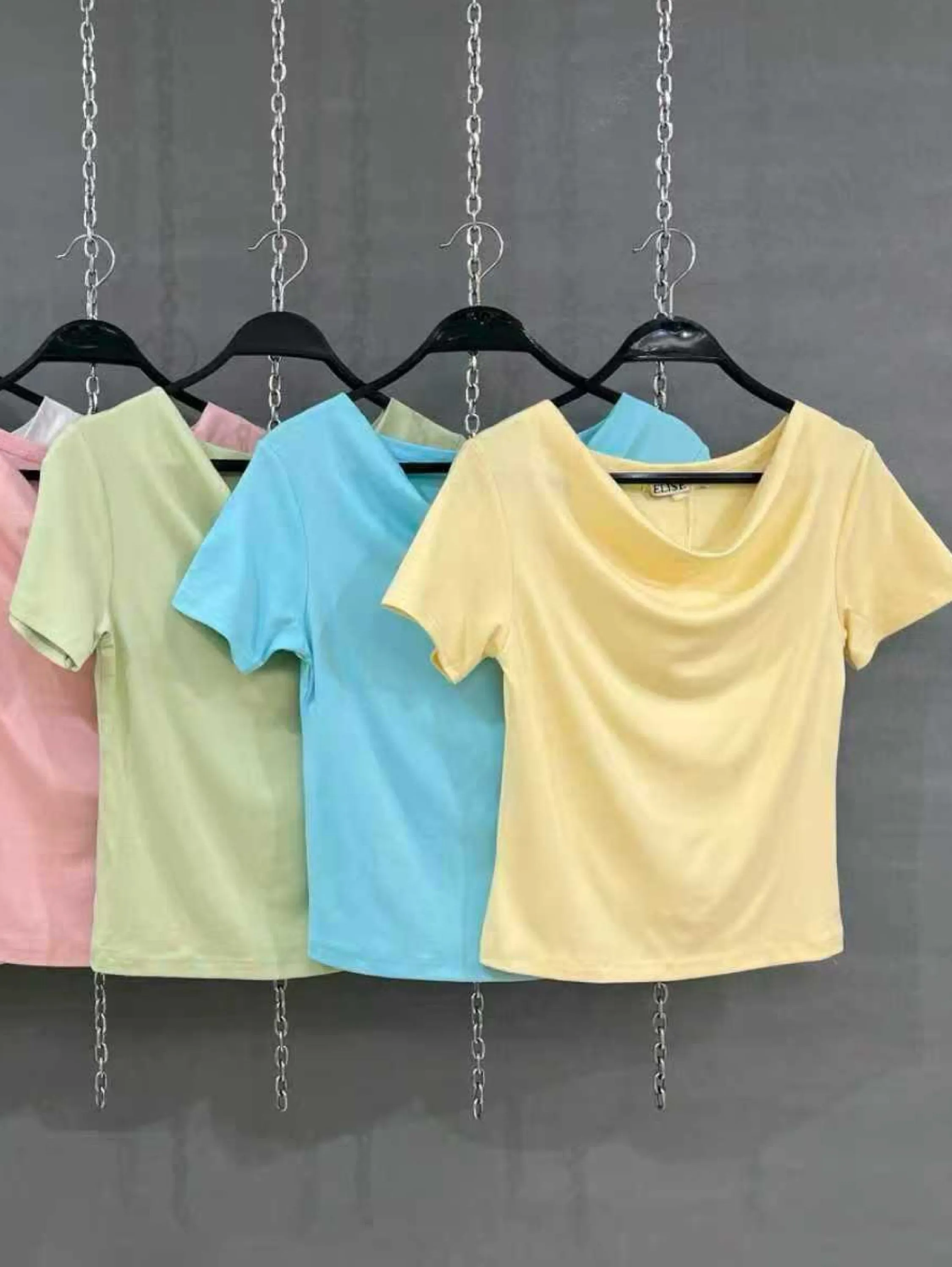 Blusa algudao canelada novidade linda