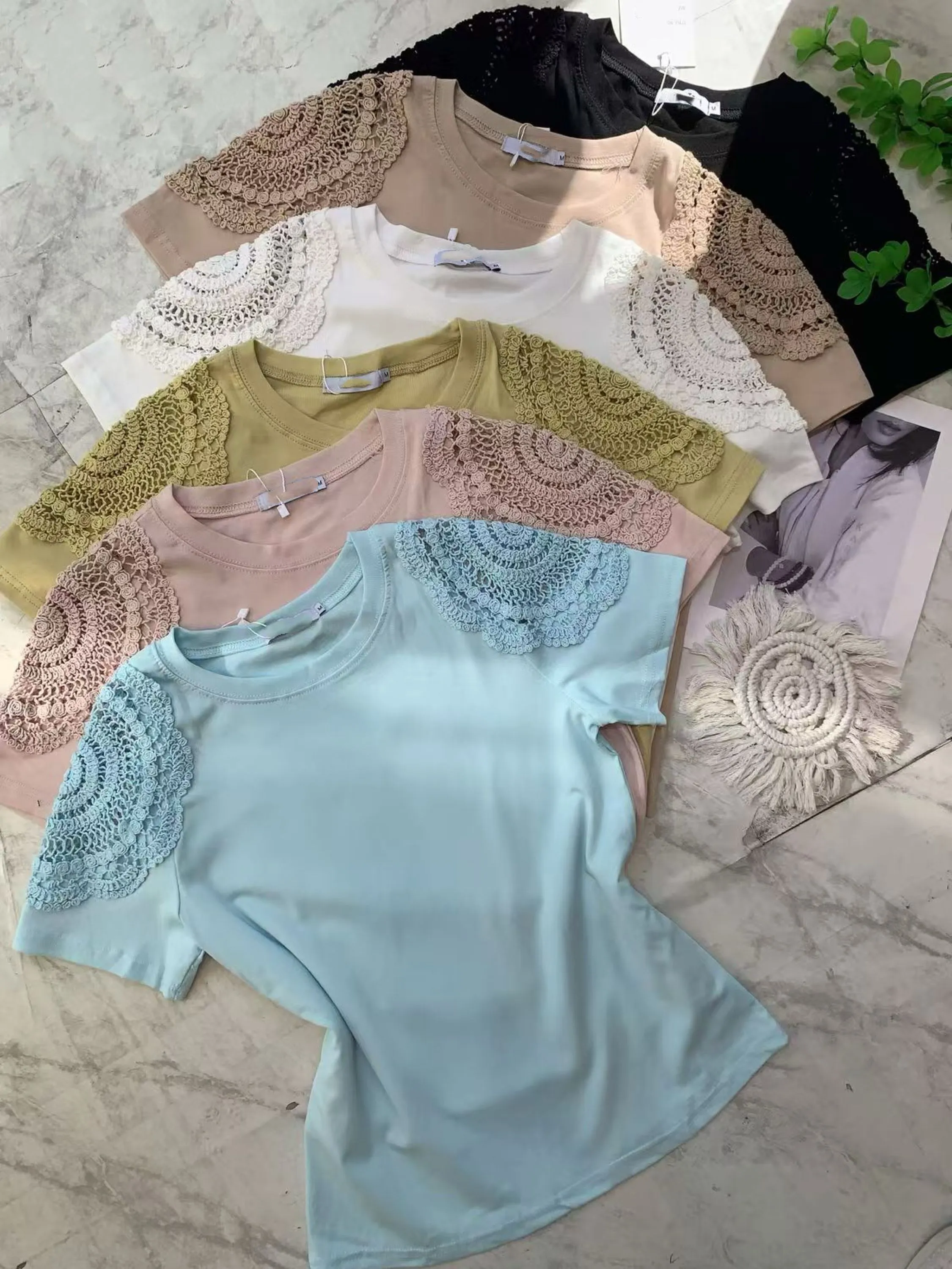 T shirts algudao macio com renda novidade linda