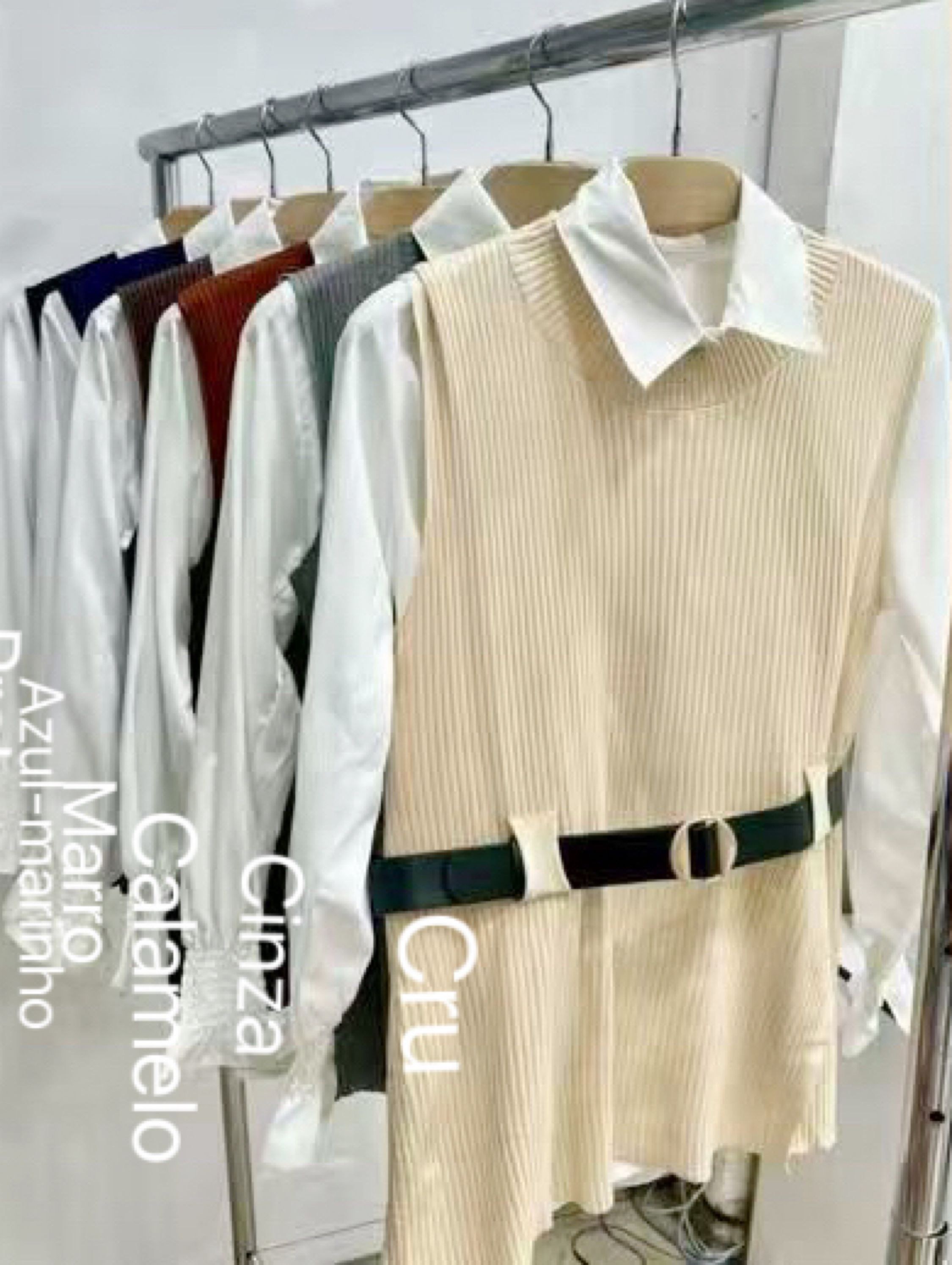 Conjunto camisa branco com colete vem cinto cores linda - Raissa