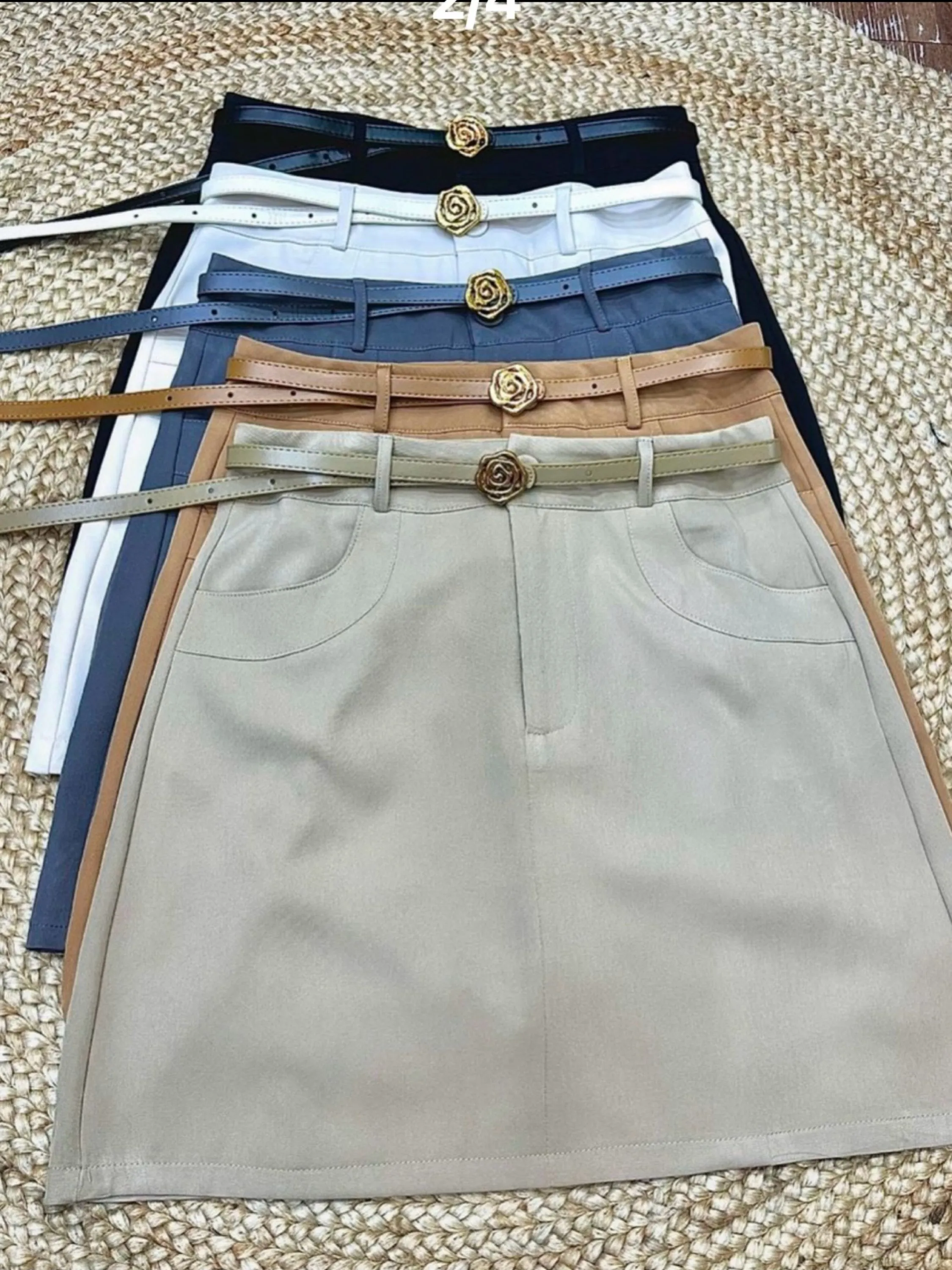 Saia com short forro alfaiataria com cinto social linda