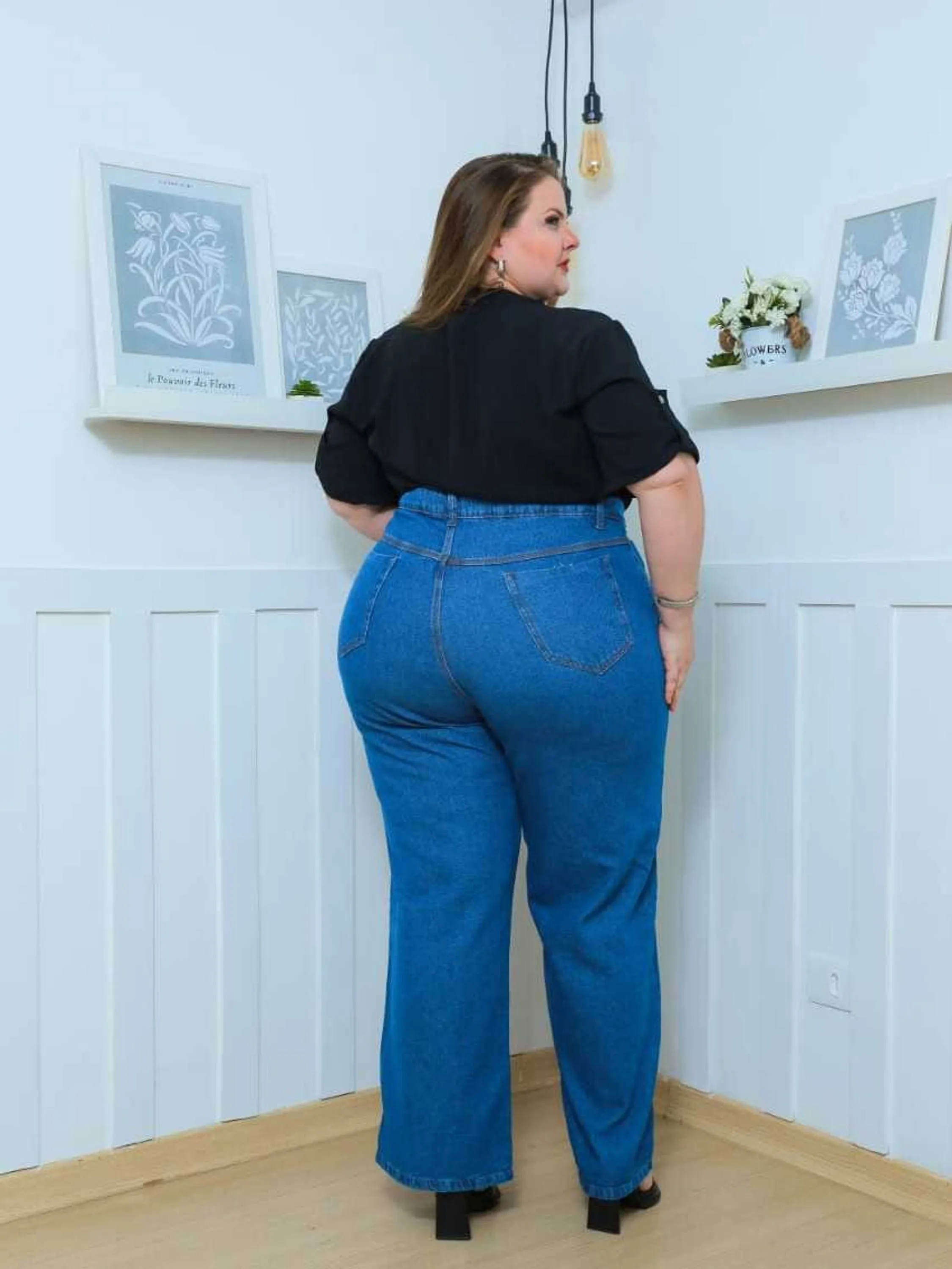 Calça Jeans Plus Size Pantalona Cintura Alta