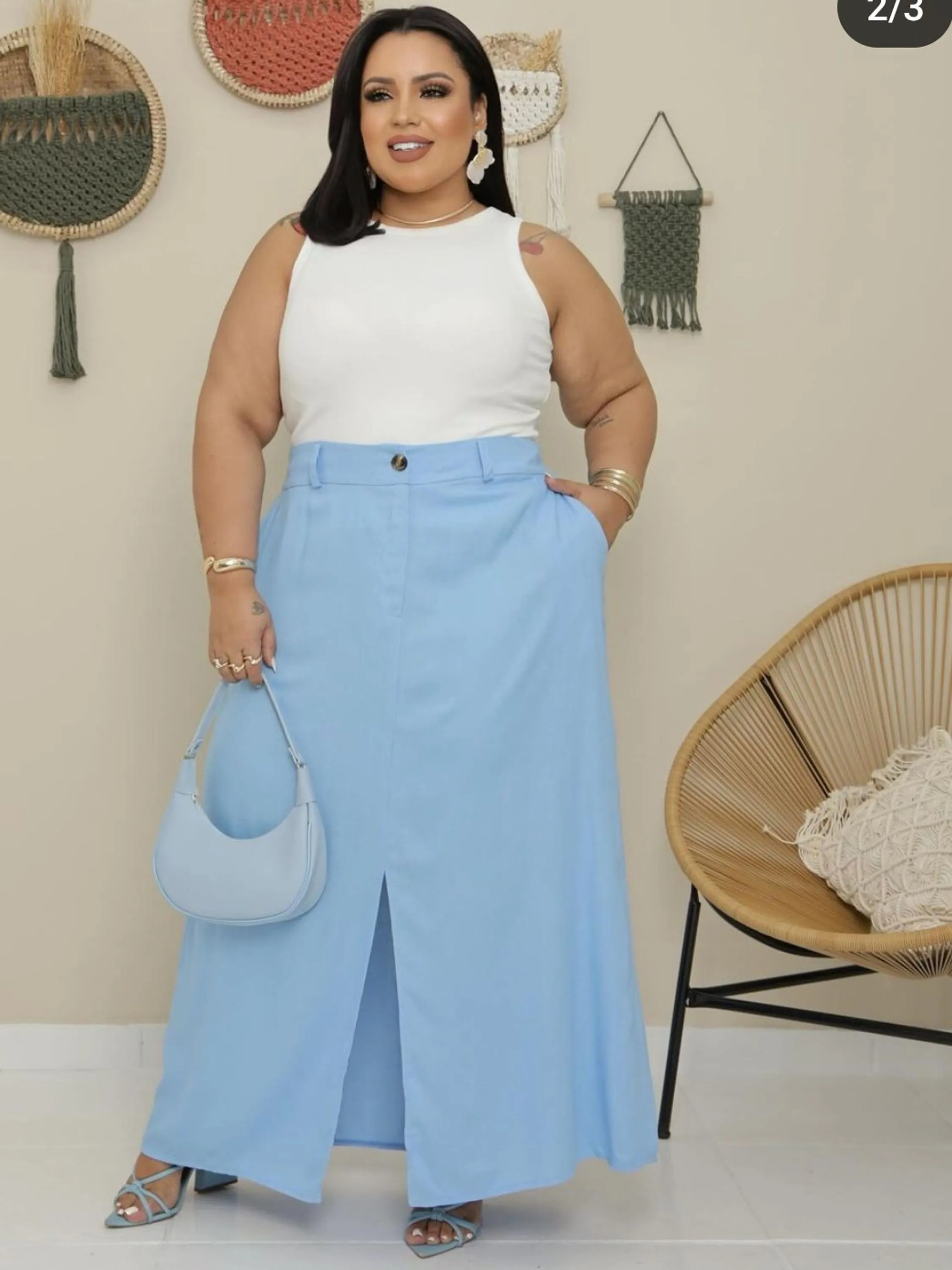 Saia plus size tecido linho com bolso