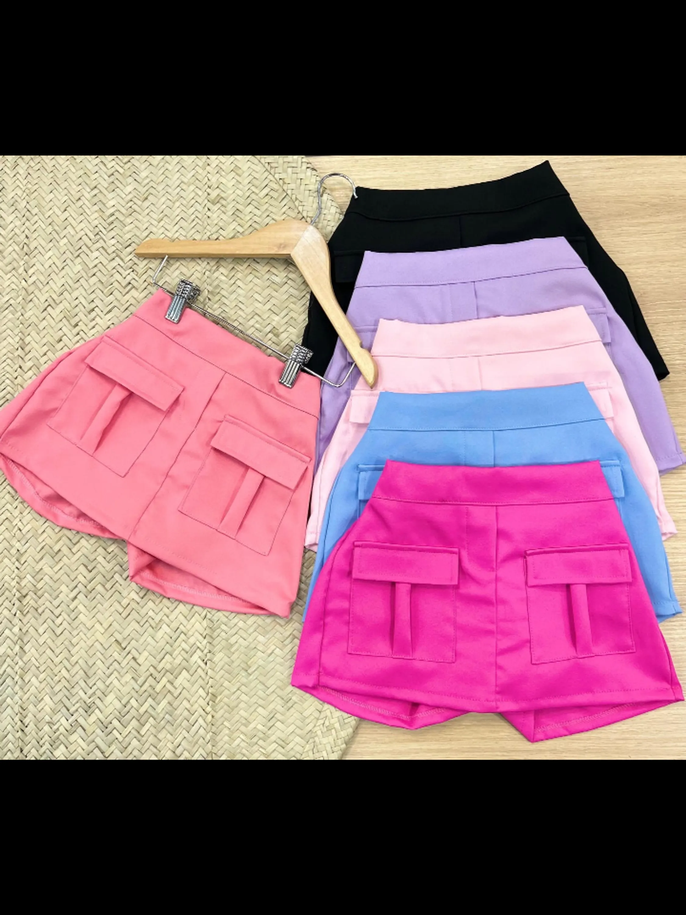 Shorts saia infantil tecido alfaiataria