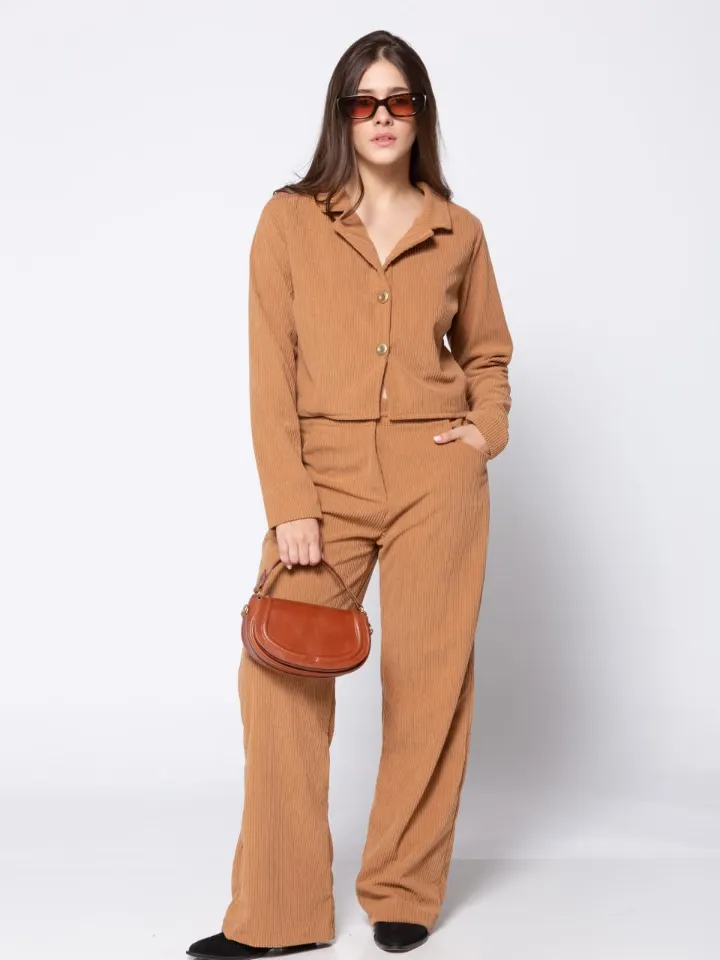 Conjunto feminino calça e blusa no Cotelê (P)