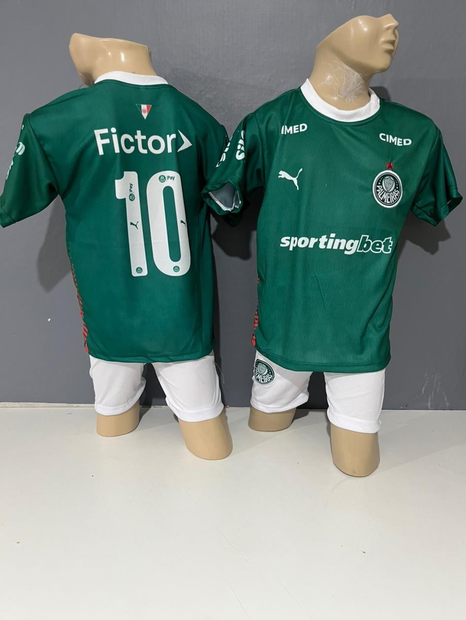 Conjunto infantil shorts e camiseta