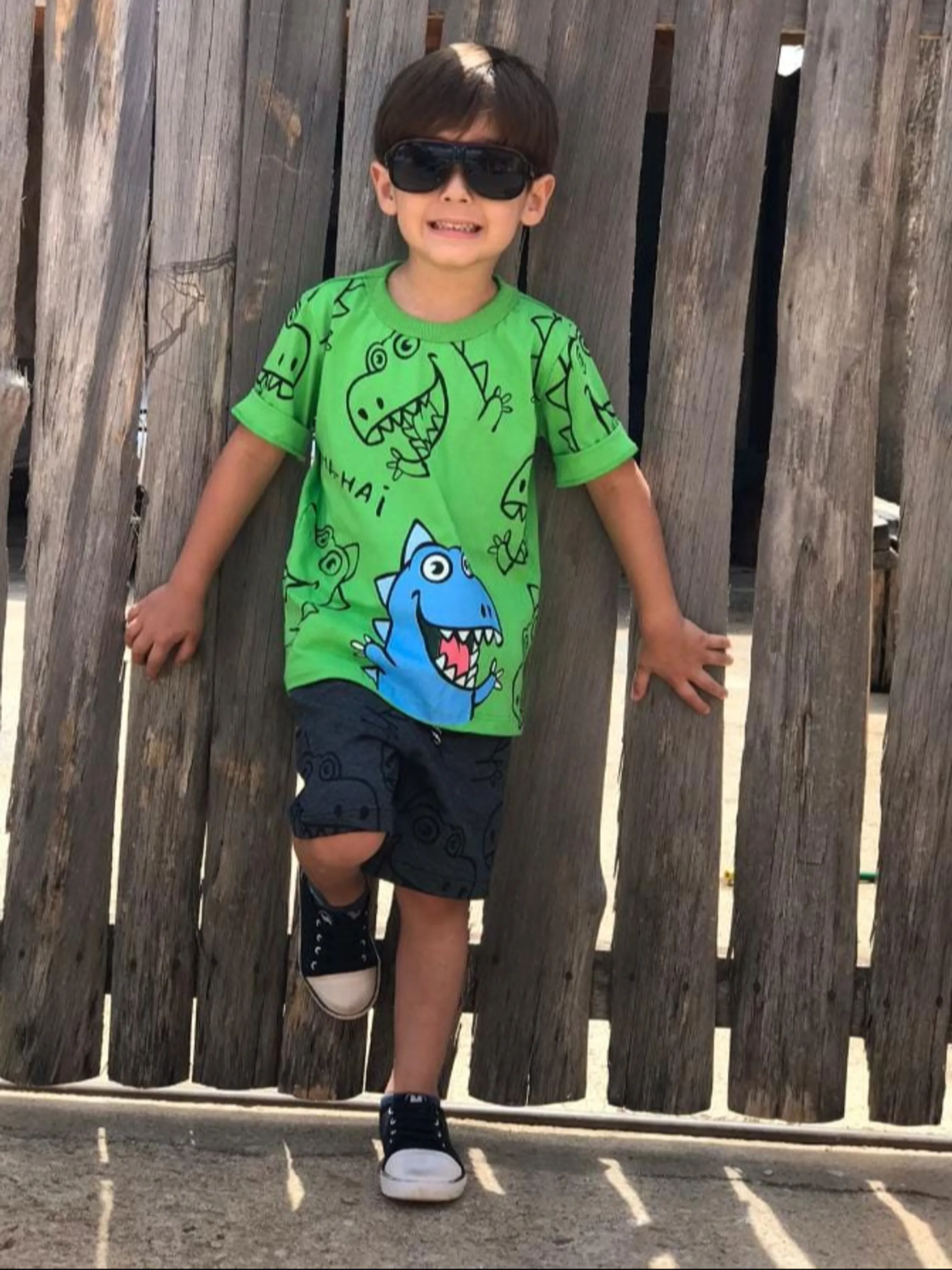 Conjunto infantil bermuda moletinho