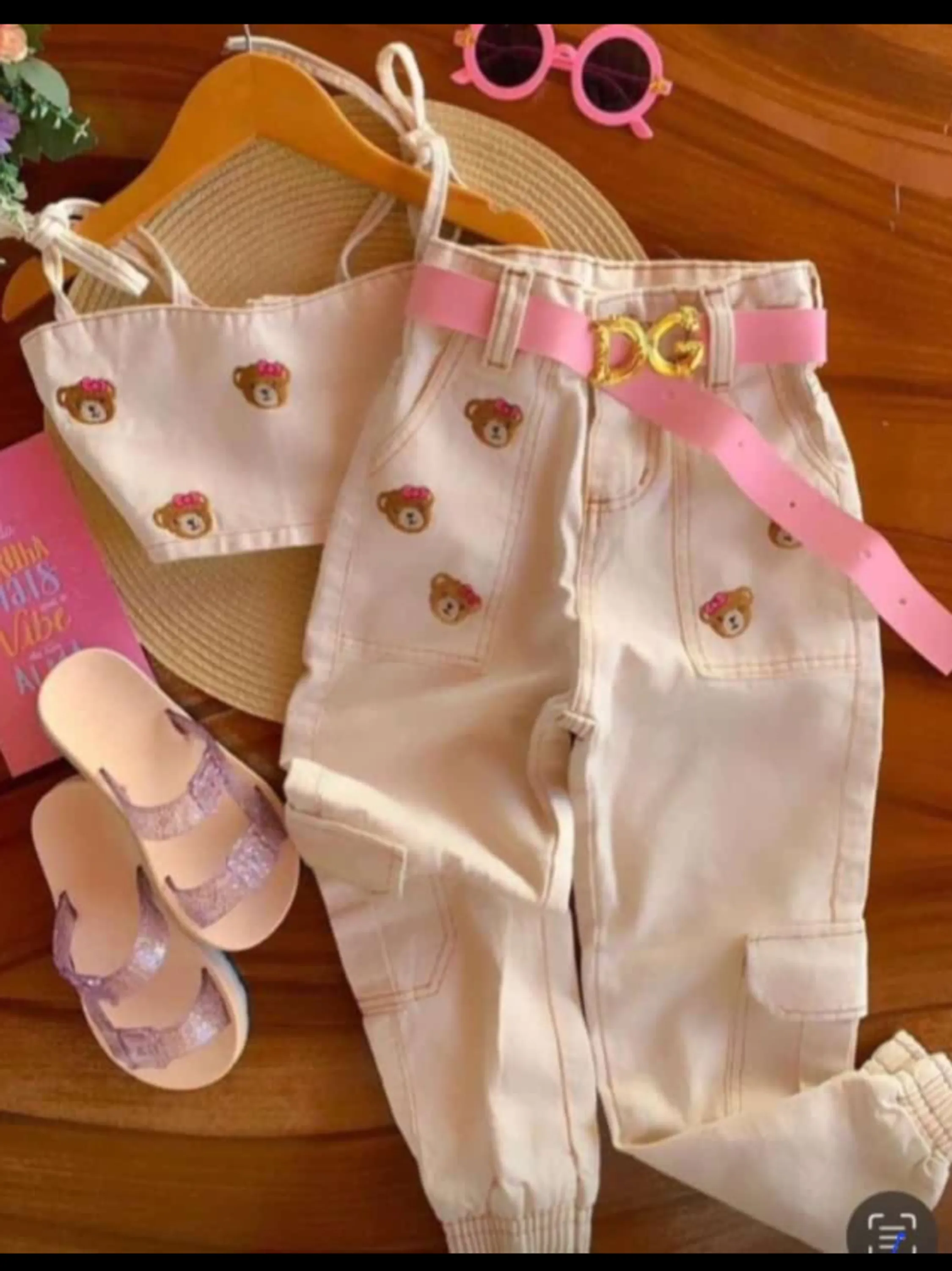 Conjunto infantil cropped, calça jogger