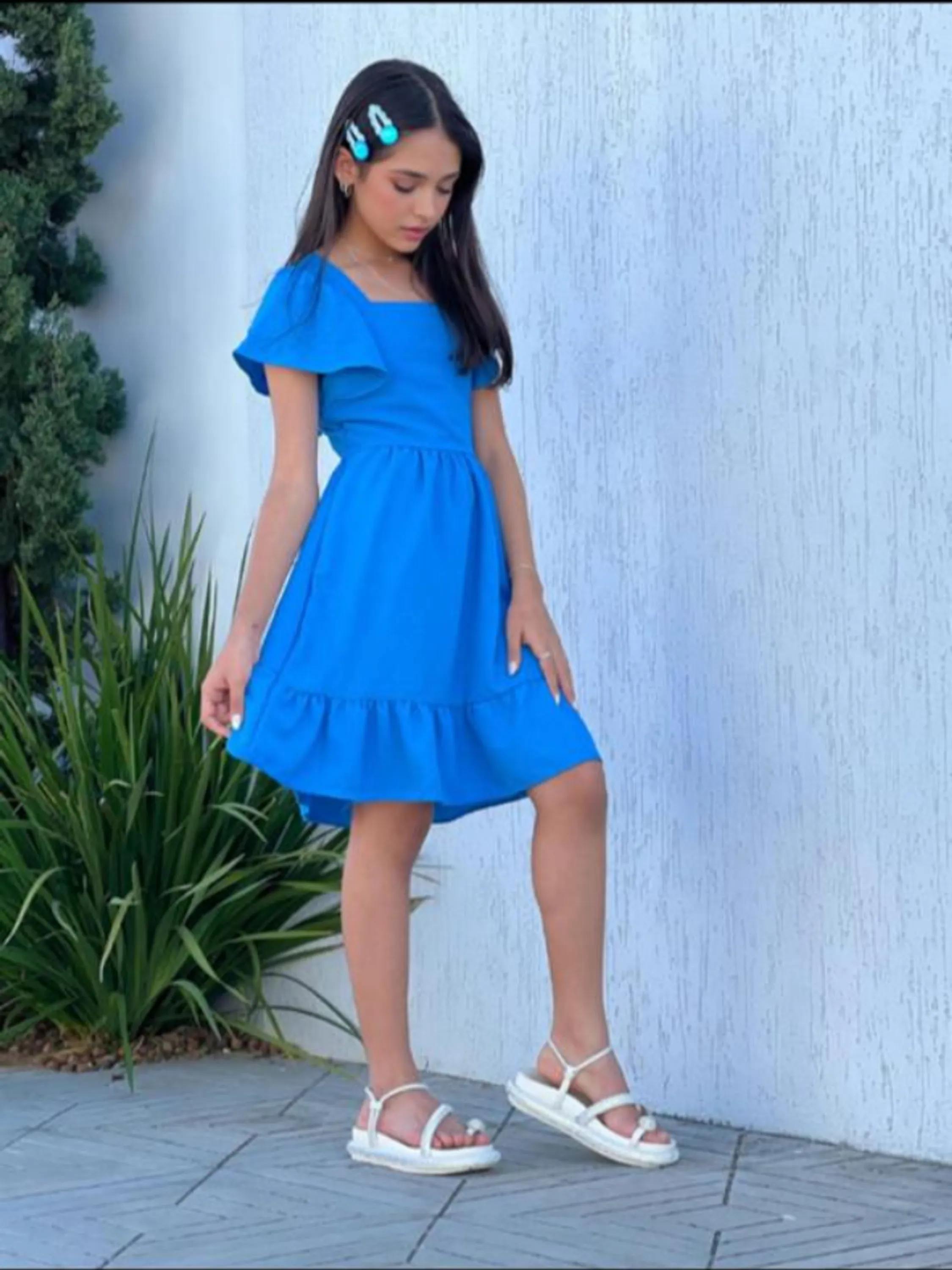 Vestido curto juvenil (Gi)