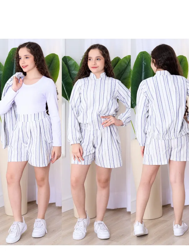 Conjunto feminino juvenil com casaquinho (P)