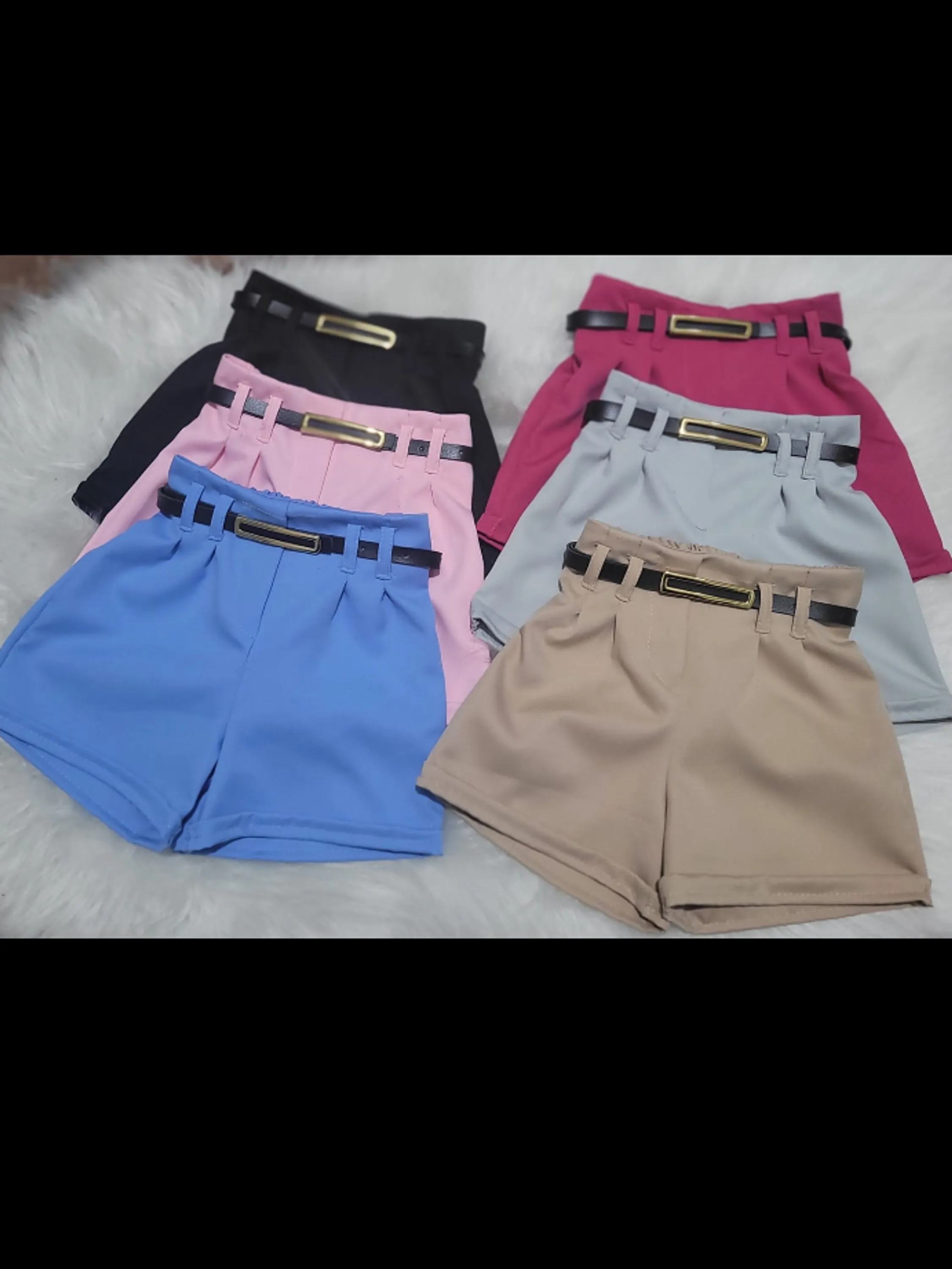 Shorts infantil tecido alfaiataria acompanha cinto