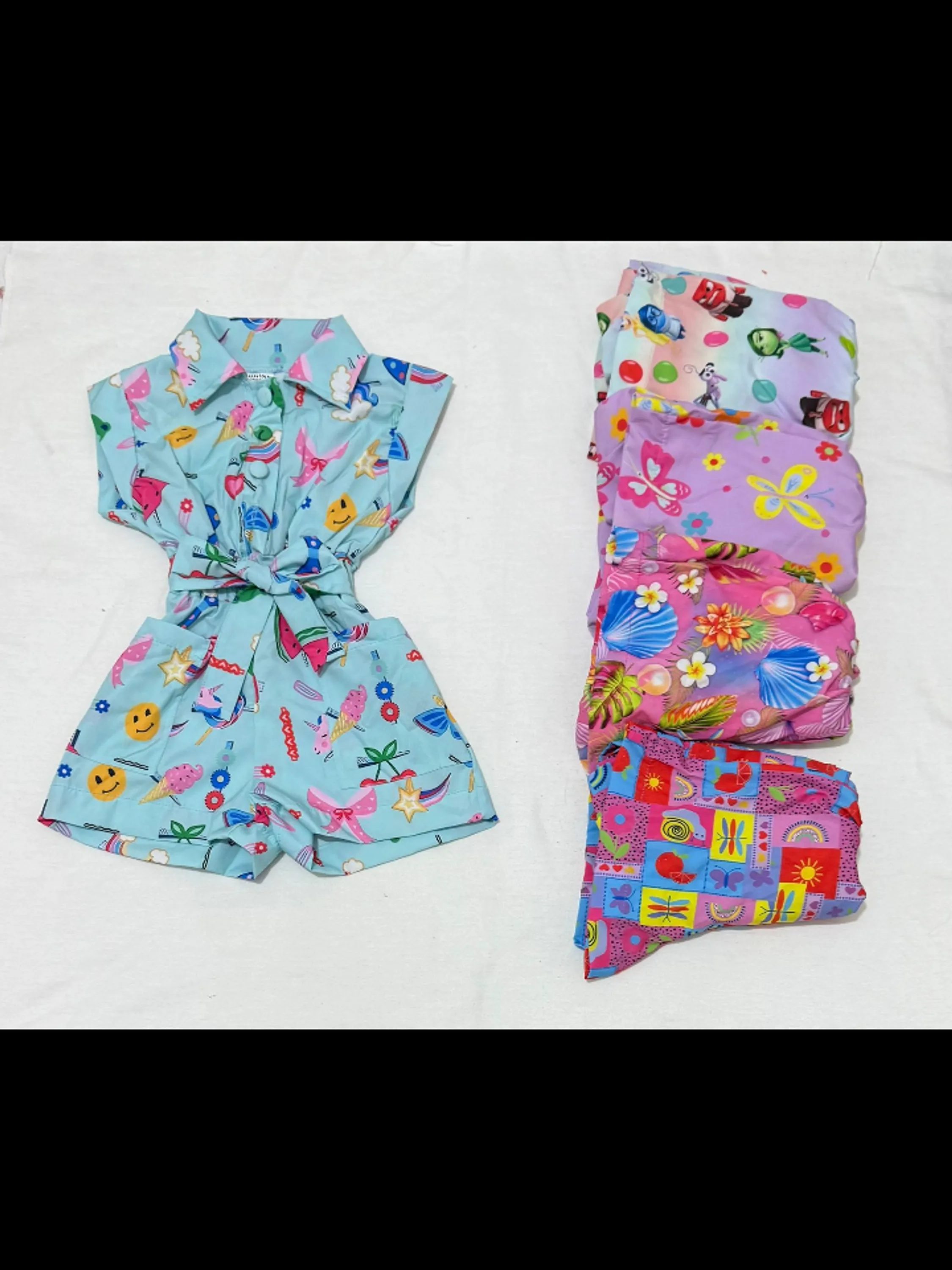 Macaquinho infantil estampas variadas (Azul)