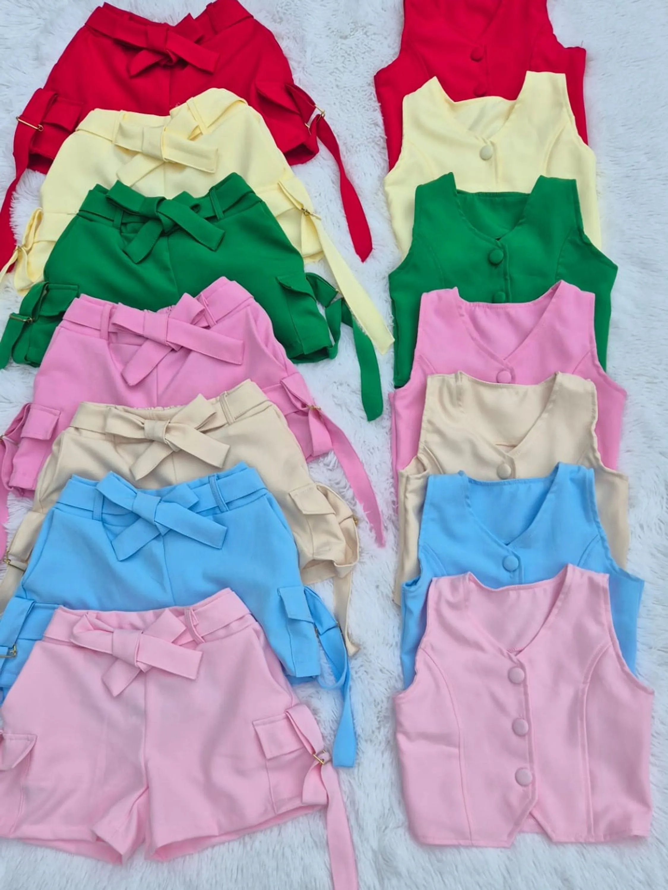 Conjunto infantil shorts e colete (Azul)