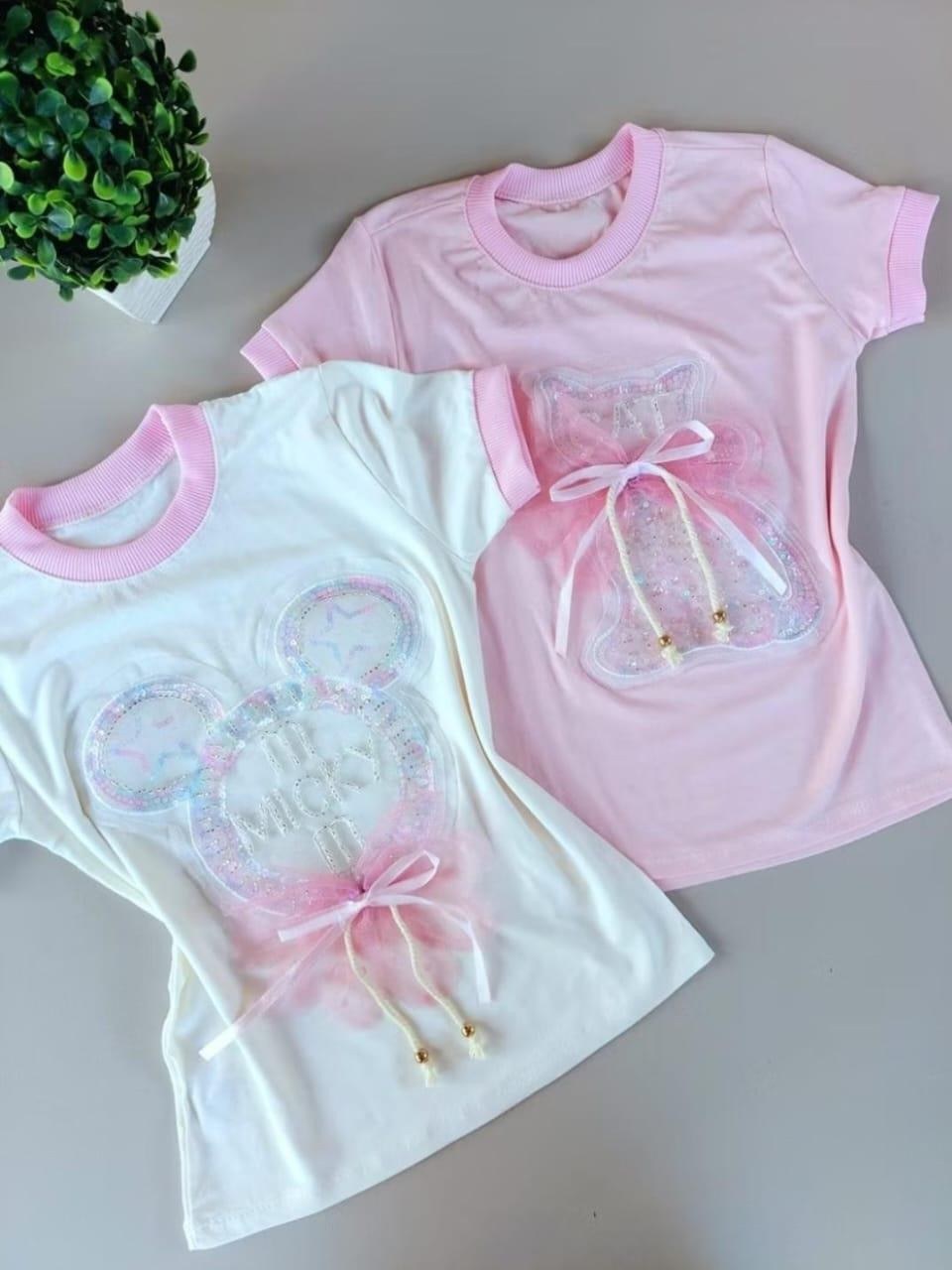 Blusinha infantil com aplique costurado