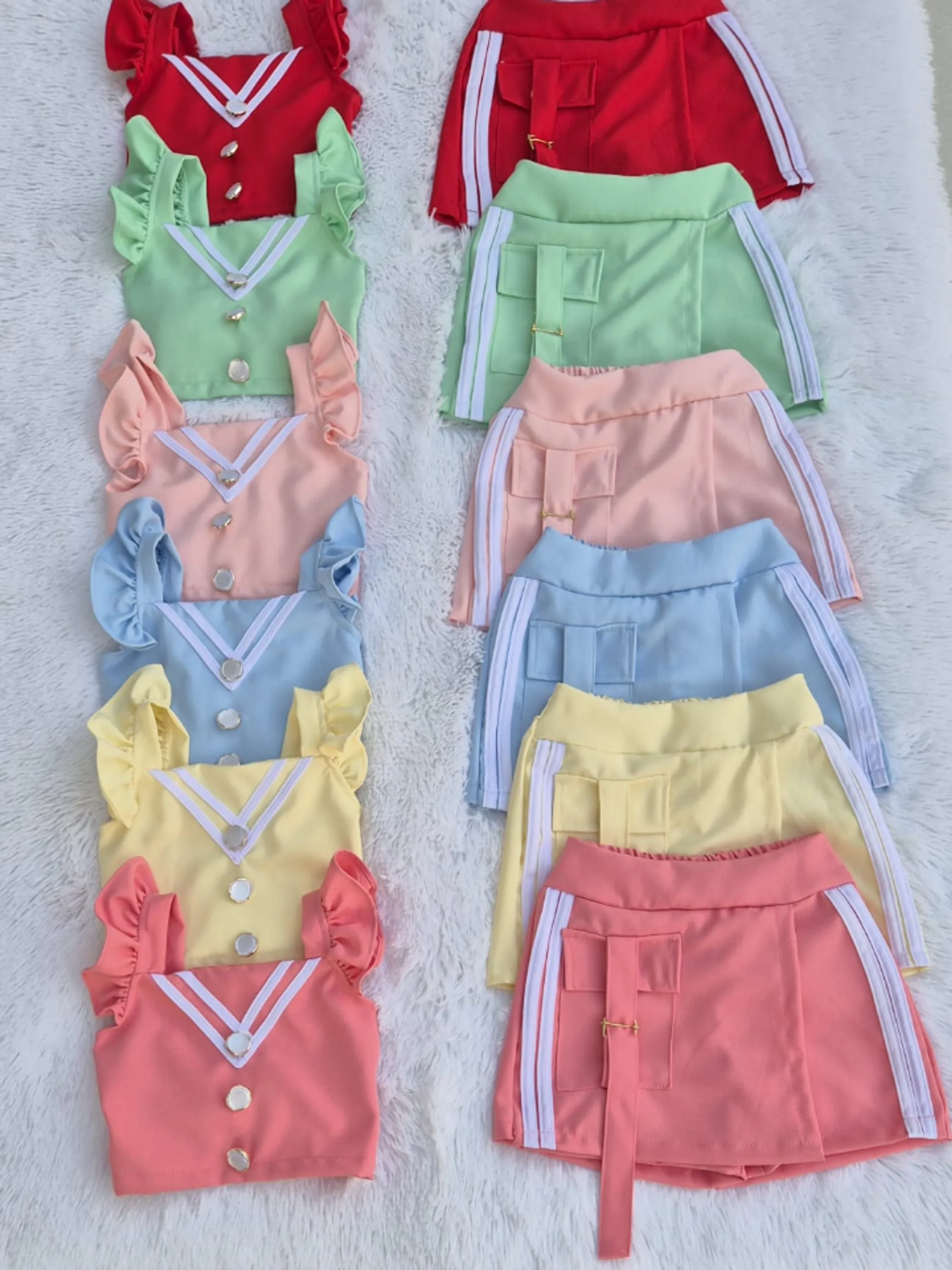 Conjunto infantil shorts saia e cropped (Azul)