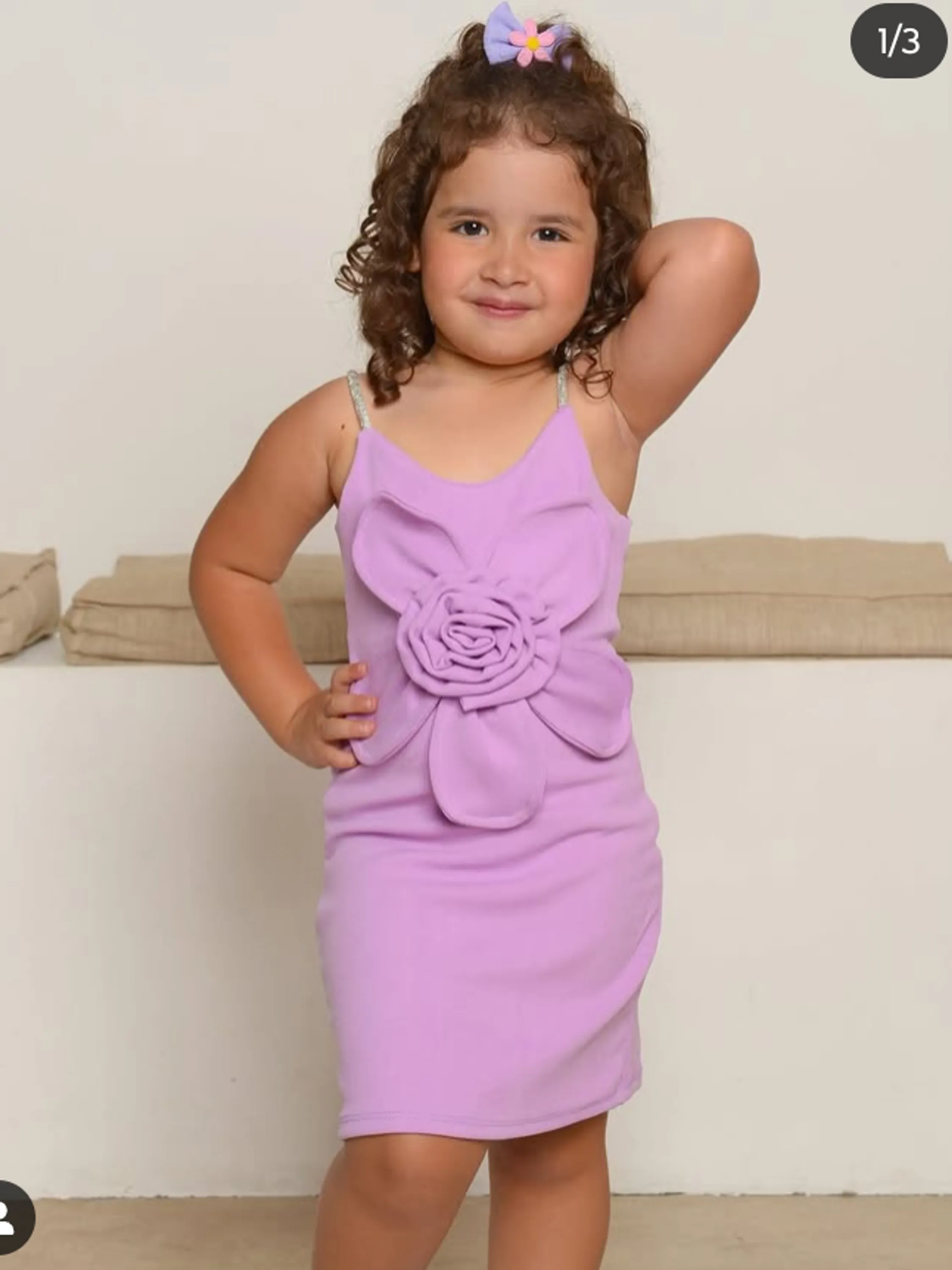 Vestido infantil flor tecido anarruga