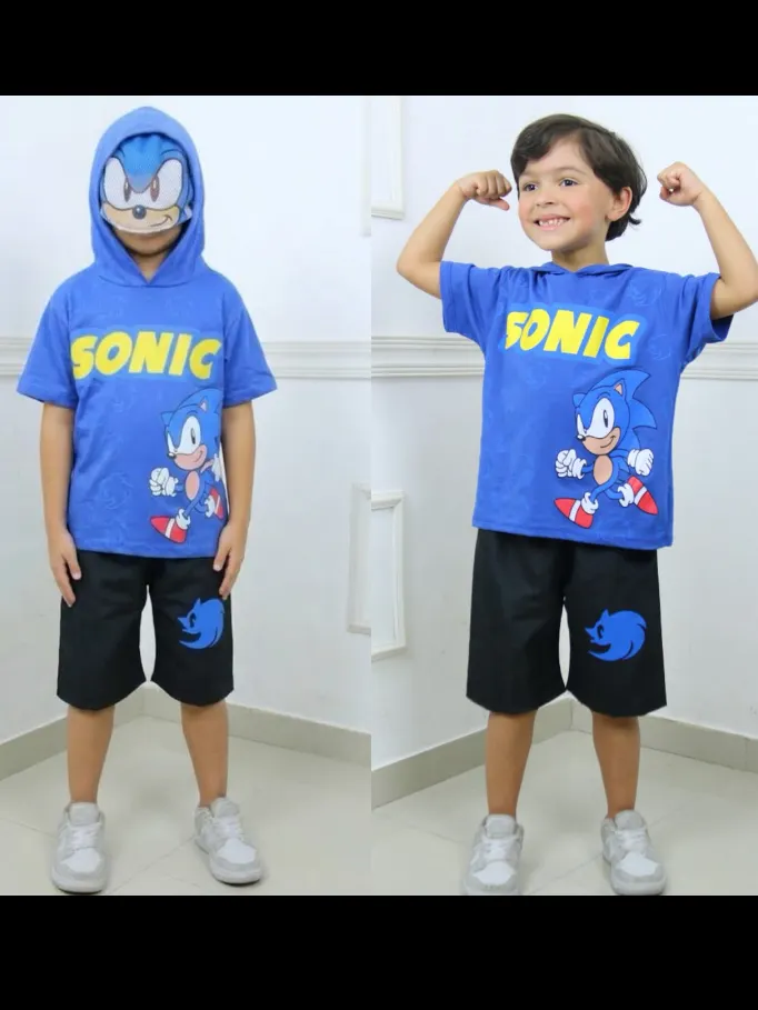 Conjunto infantil masculino com máscara no capuz