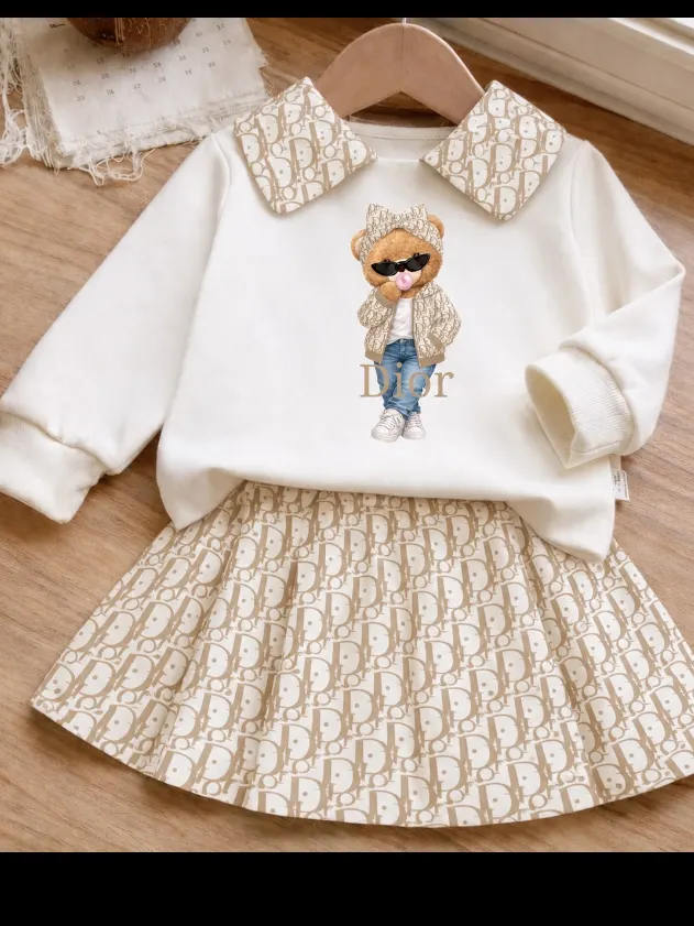Conjunto infantil de blusa e saia infantil
