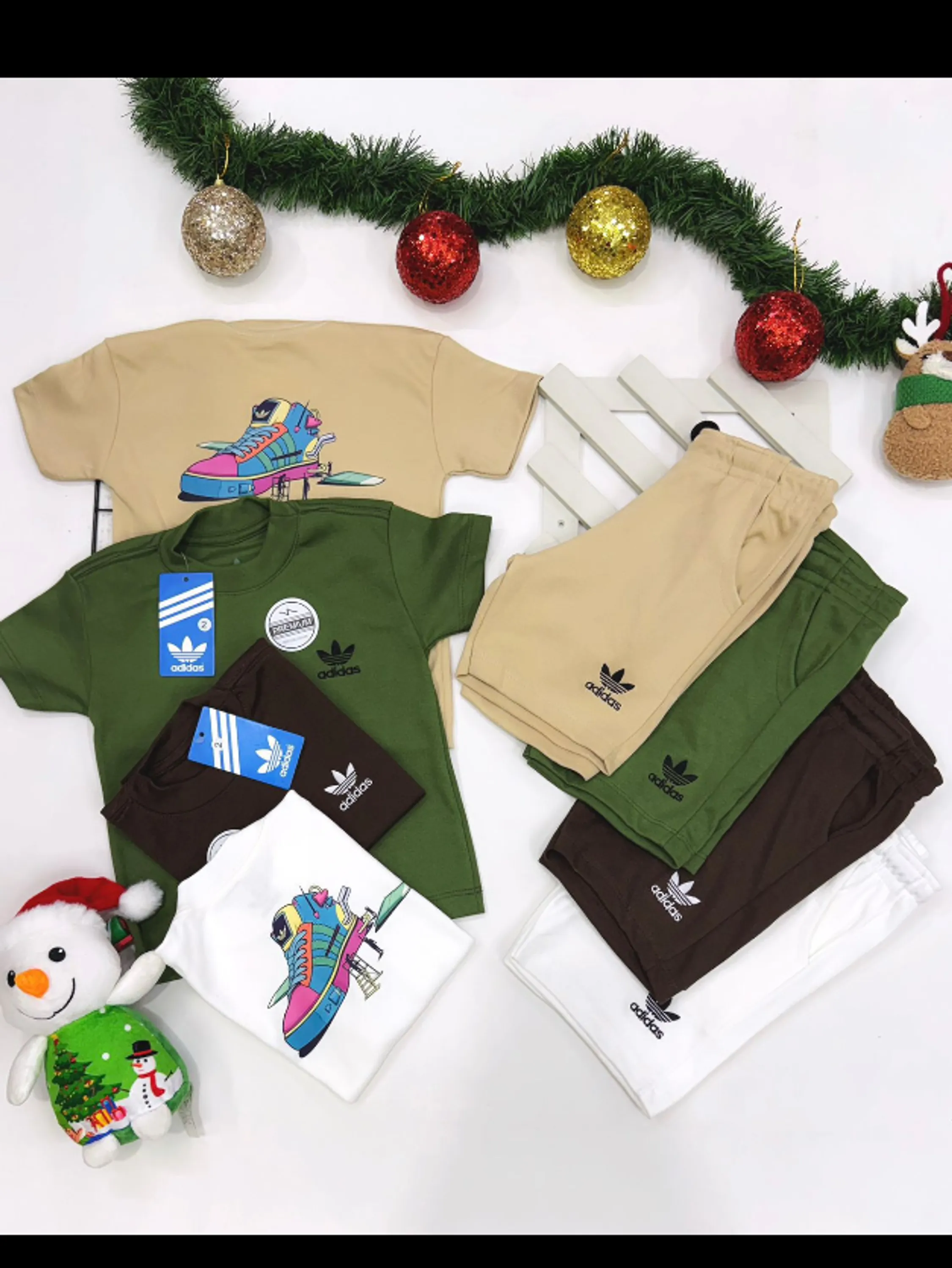 Conjunto infantil e juvenil com desenho